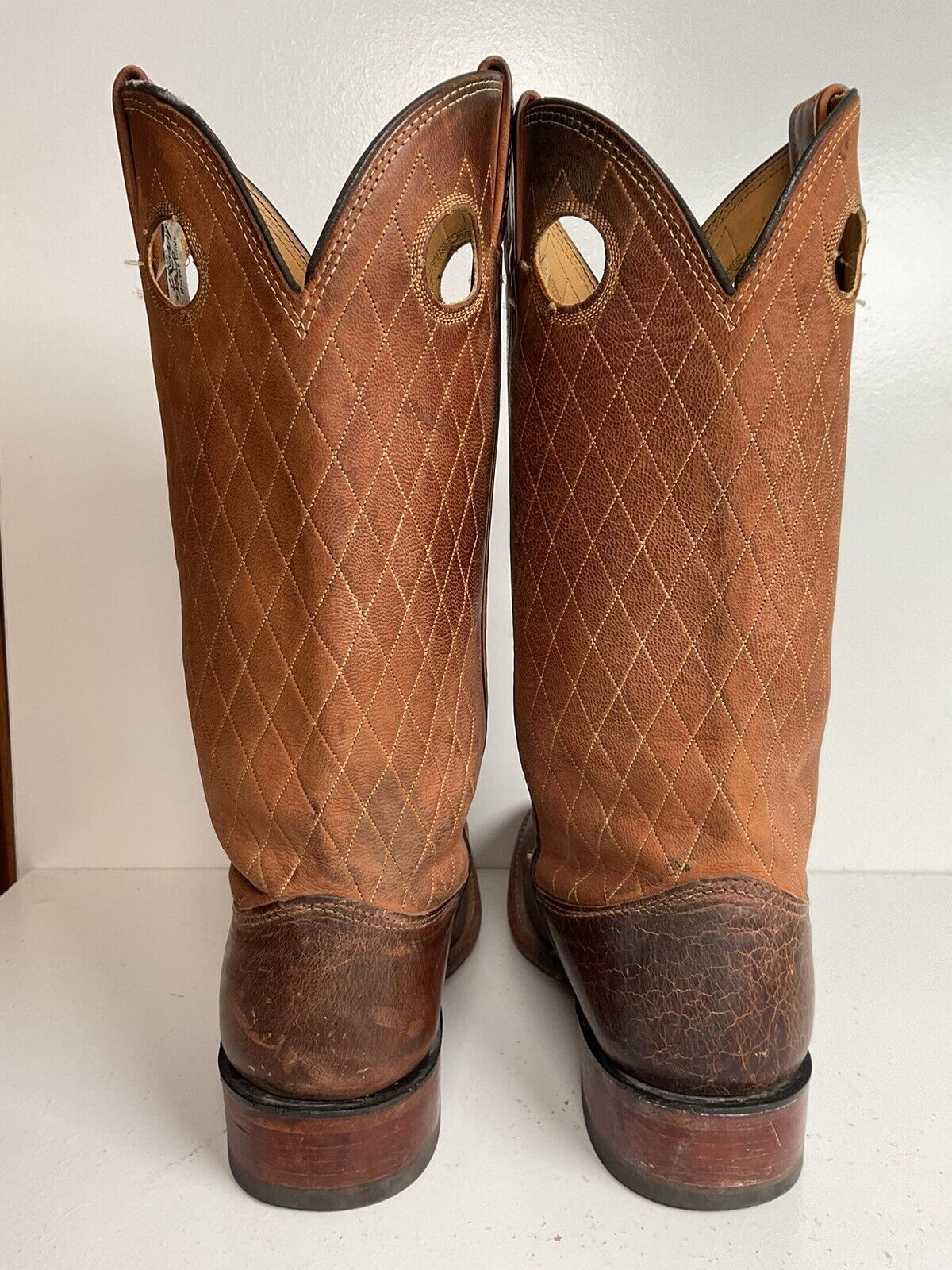 Larry Mahan 14” Square Toe Buckaroo Cowboy Boots 9.5 D Quilted Upper Punchy