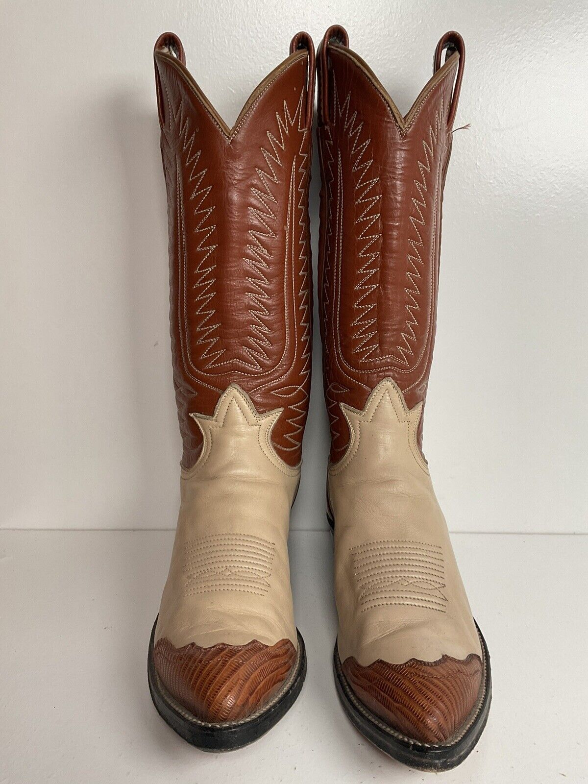 Vintage Tony Lama Wingtip Cowgirl Boots 6.5 B Creme Urban Cowboy