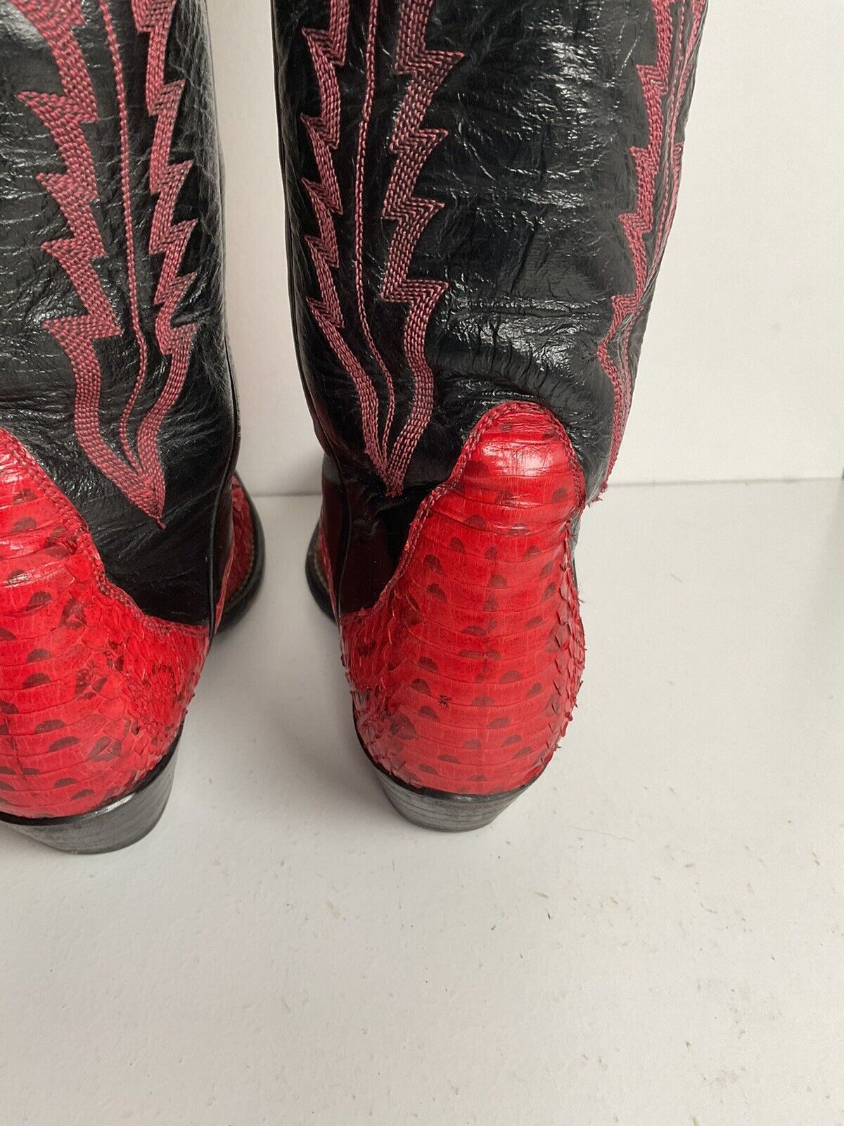 Tony Lama 15” Tall Red Snakeskin Cowgirl Boots 6 M Thieves Market