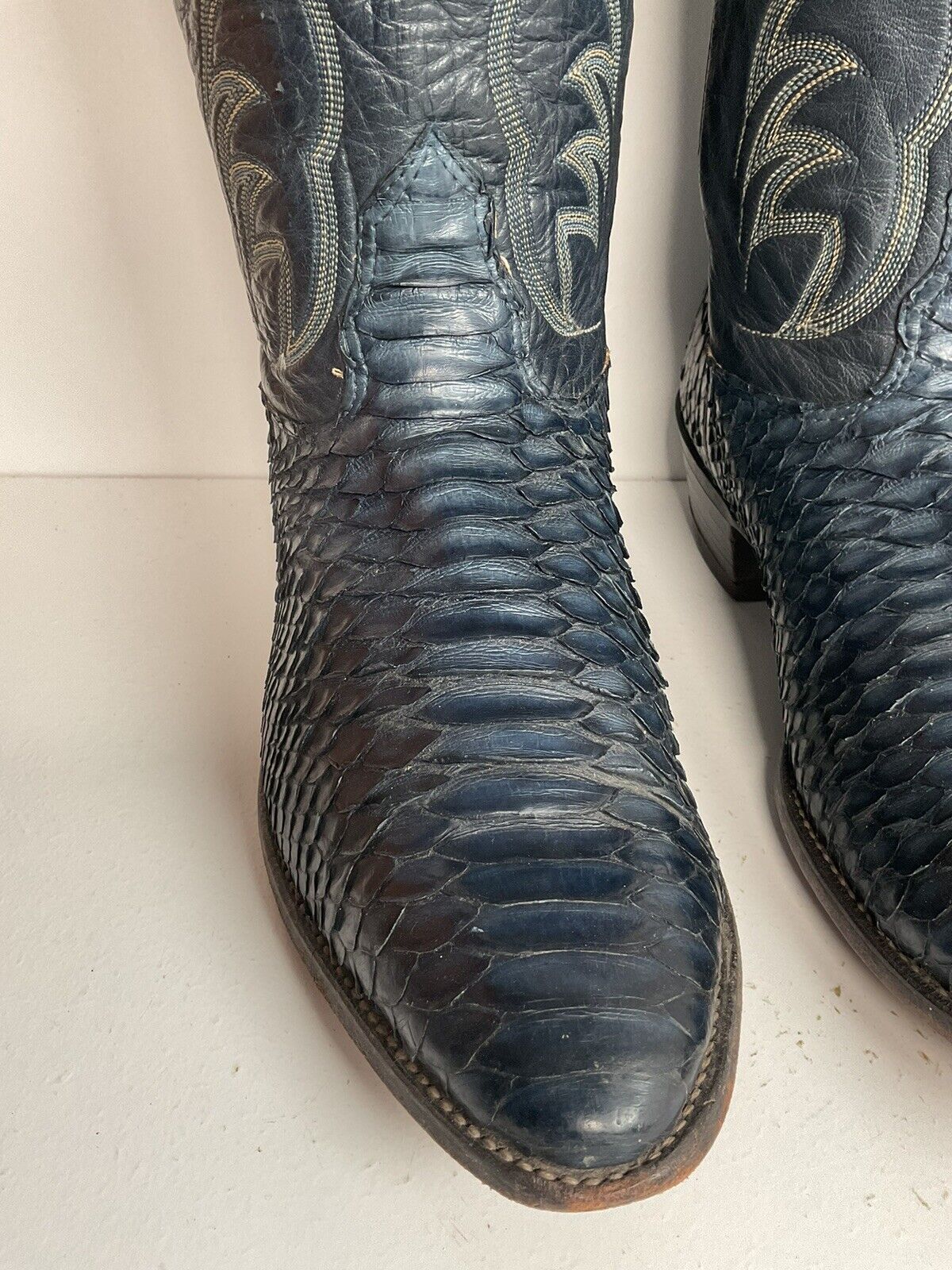 Vintage Nocona Dark Blue Python Cowboy Boots 9 EE Back Cut Snakeskin