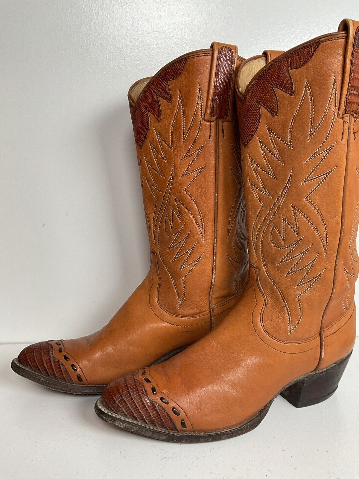 Vintage Dan Post Lizard Wingtip Cowgirl Boots 6.5 C Tooled Overlay