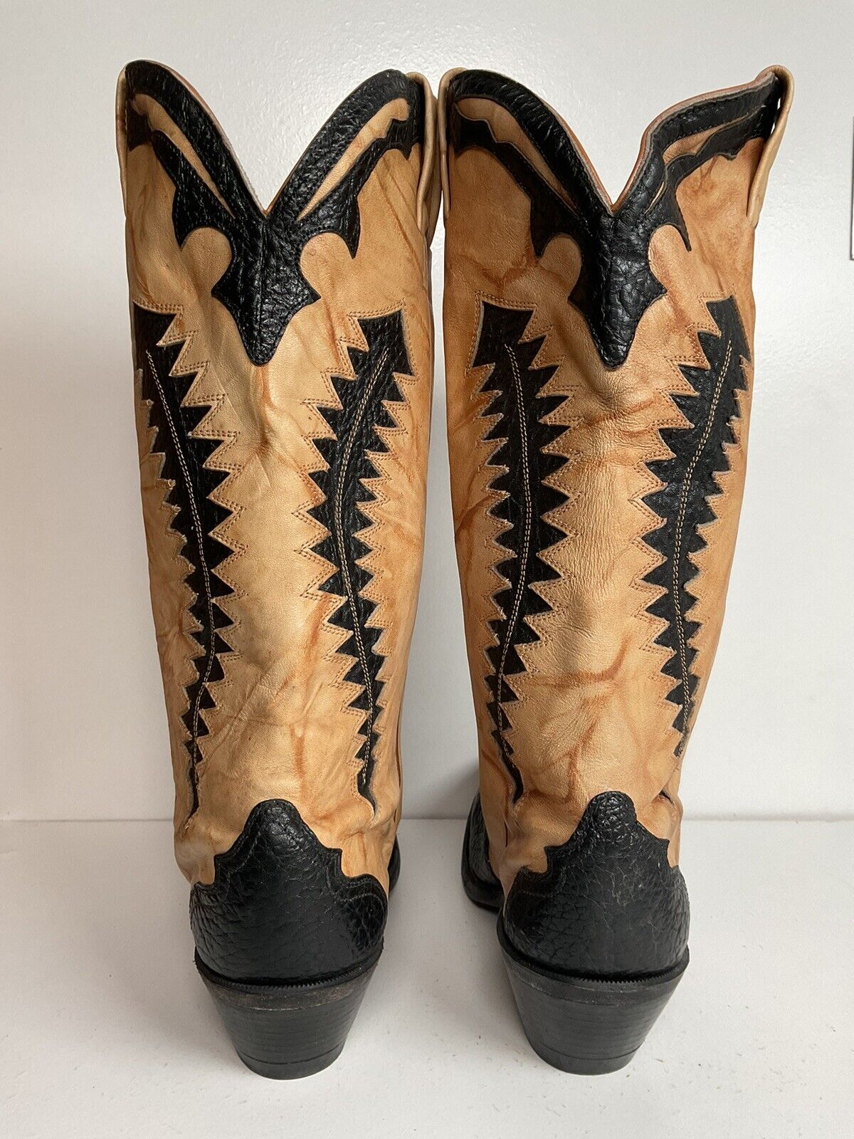 Boulet Men’s Tall Bullhide Cowboy Boots 9 E Tooled Inlay, Overlay