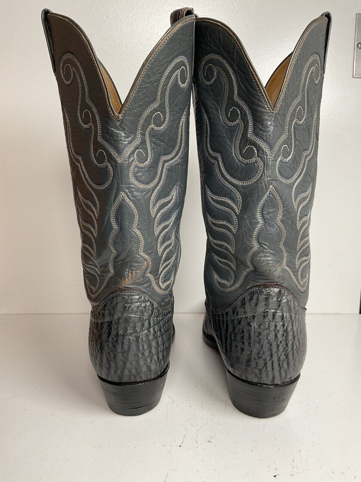 Hondo Exotic Sharkskin Cowboy Boots 8.5 D New Half Soles