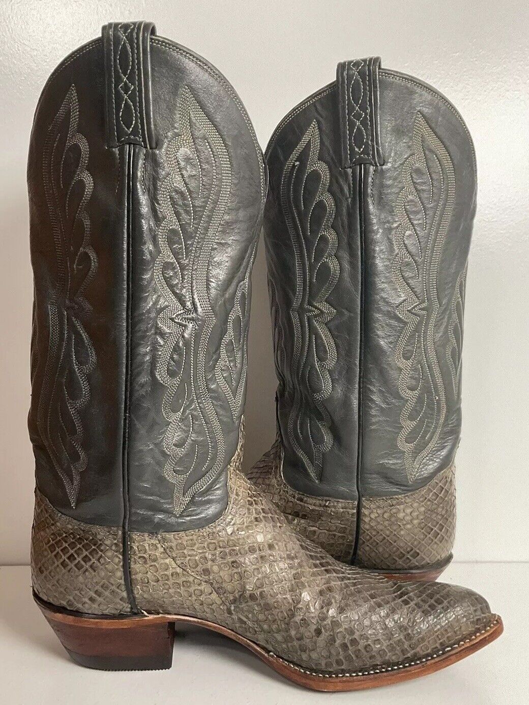 Tony Lama Exotic Anaconda Snakeskin Cowboy Boots 9 D Gold Label Recraft