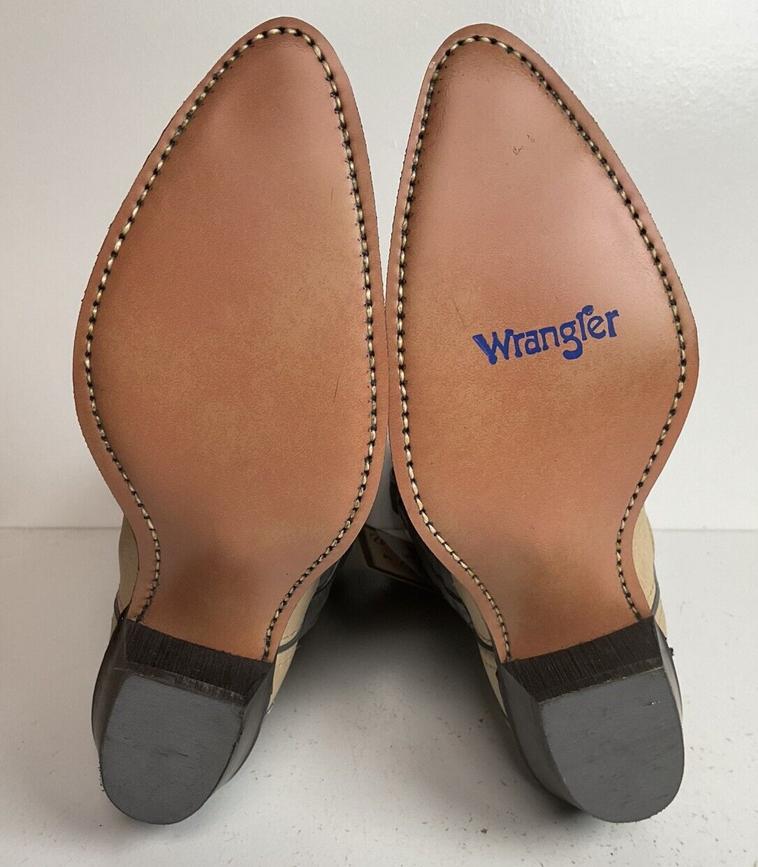 Vintage Wrangler Wingtip Cowgirl Boots 7.5 M Nubuck Suede