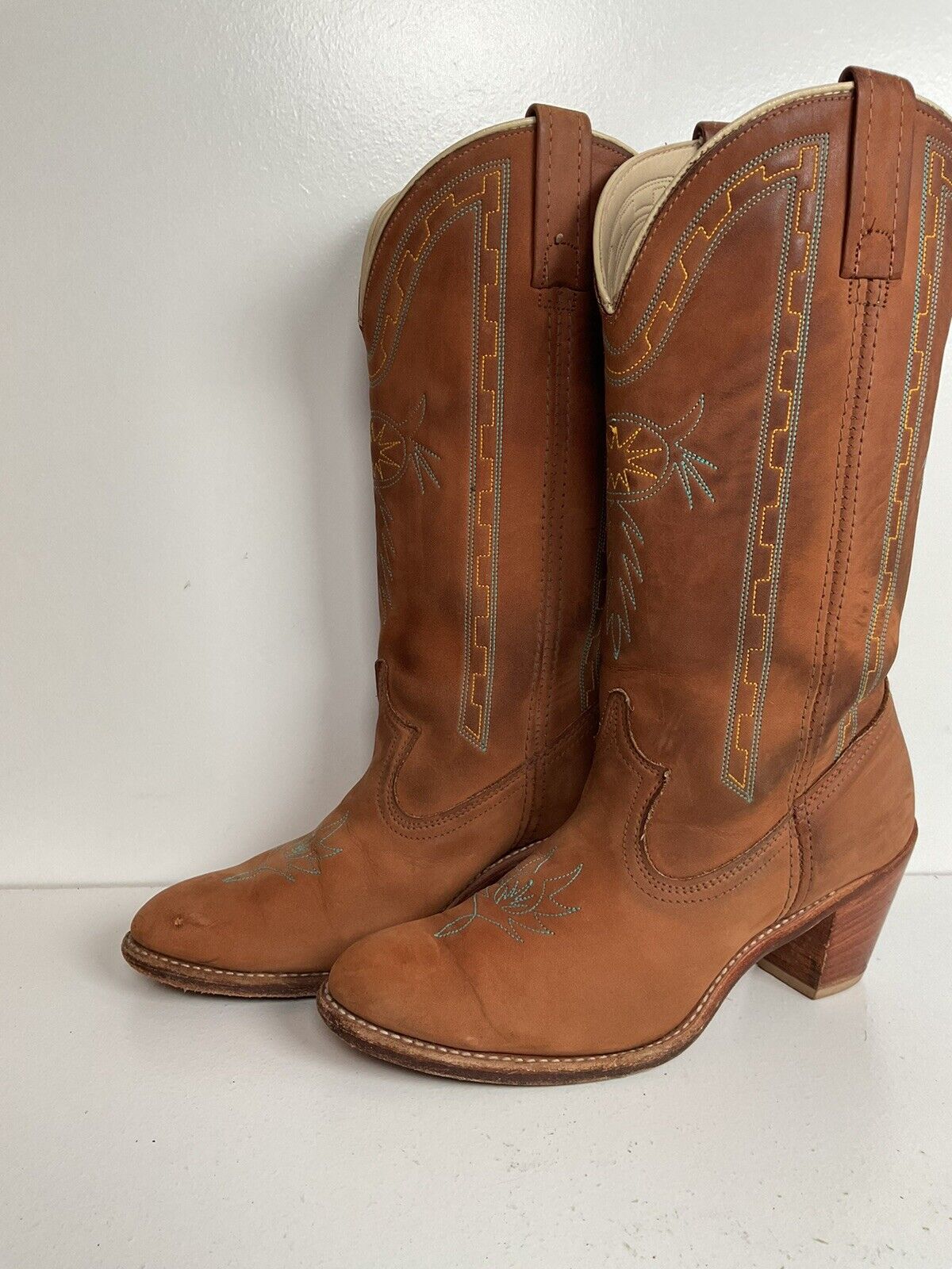 Vintage Dingo Acme Nubuck Suede Cowgirl Boots 8 M Dream Catcher Stitching