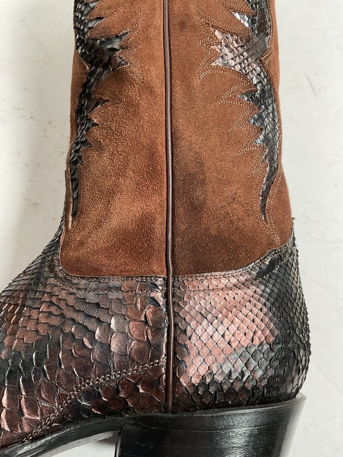 Vintage Tony Lama Exotic Anaconda Snakeskin Cowboy Boots 10.5 B Gold Label