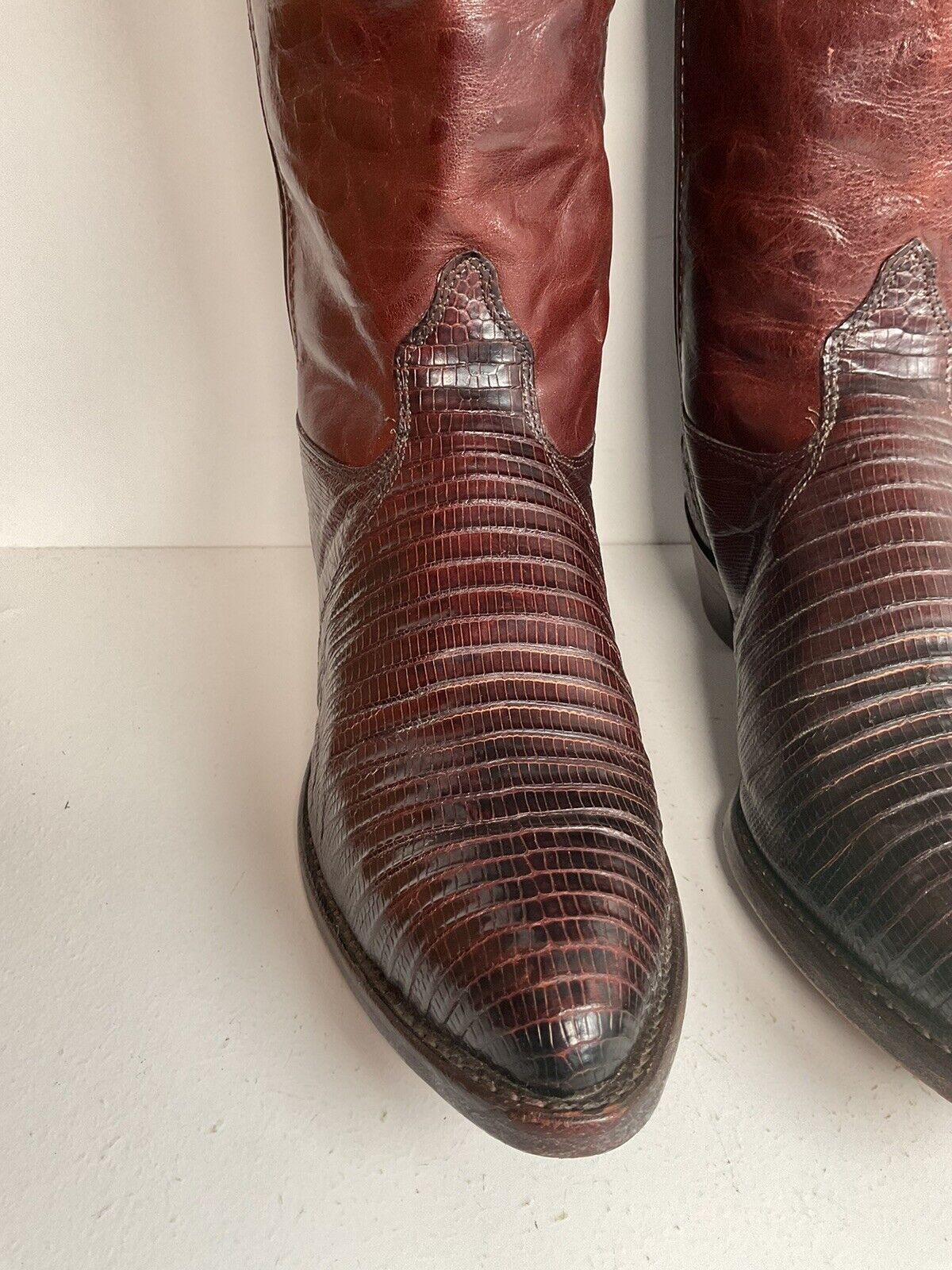 Vintage Wrangler Teju Lizard Cowboy Boots 9.5 M USA Mahogany Brown