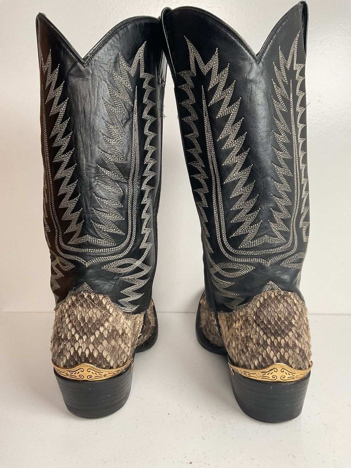 Cowtown Diamondback Rattlesnake Cowboy Boots 8.5 EE USA Made Snakeskin