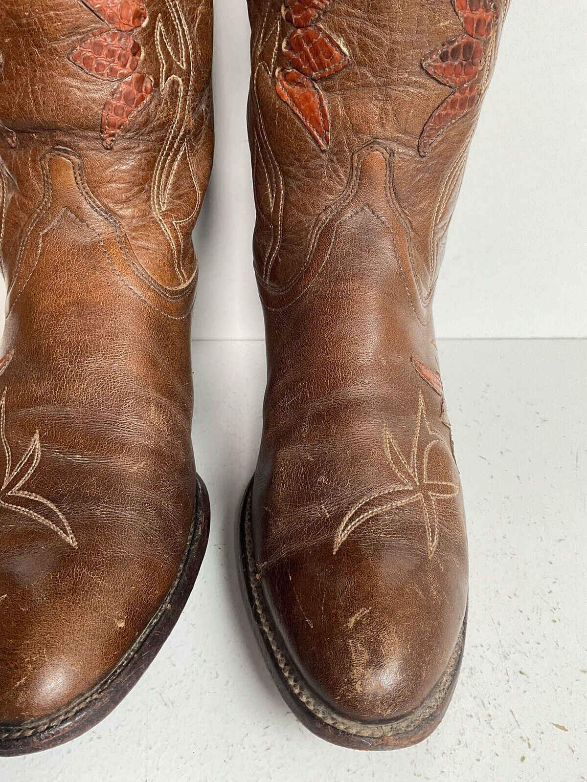 Vintage Dan Post 17”  Tulip Cowgirl Boots 7.5 C Tooled Snakeskin Overlay