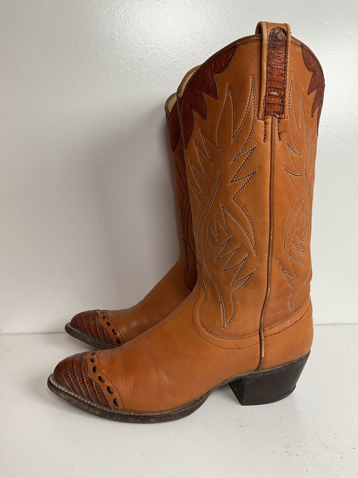 Vintage Dan Post Lizard Wingtip Cowgirl Boots 6.5 C Tooled Overlay