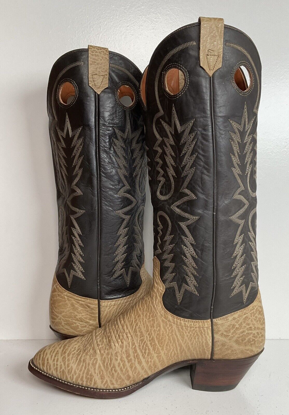 Vintage J Chisholm Tall Buckaroo Cowboy Boots 11 D USA Made Punchy