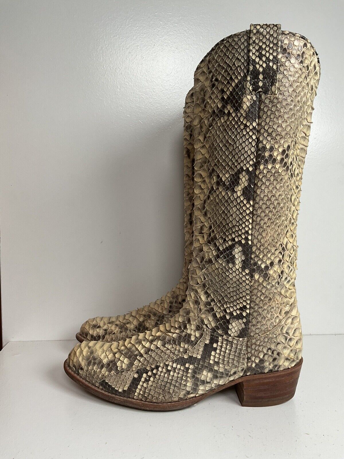 Frye Deborah Full Python Snakeskin Cowgirl Boots 9 M Goodyear Welt Spain