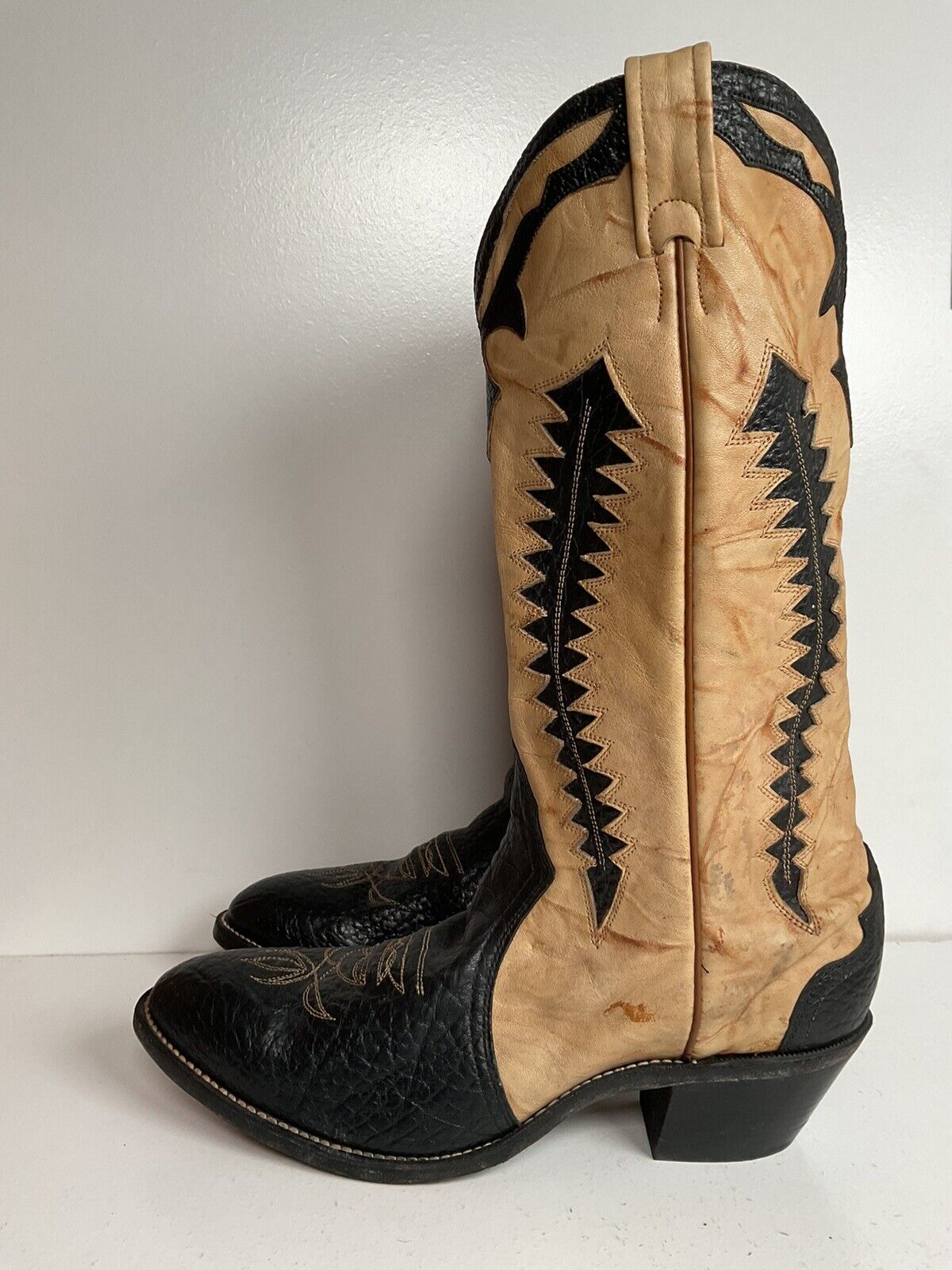 Boulet Men’s Tall Bullhide Cowboy Boots 9 E Tooled Inlay, Overlay