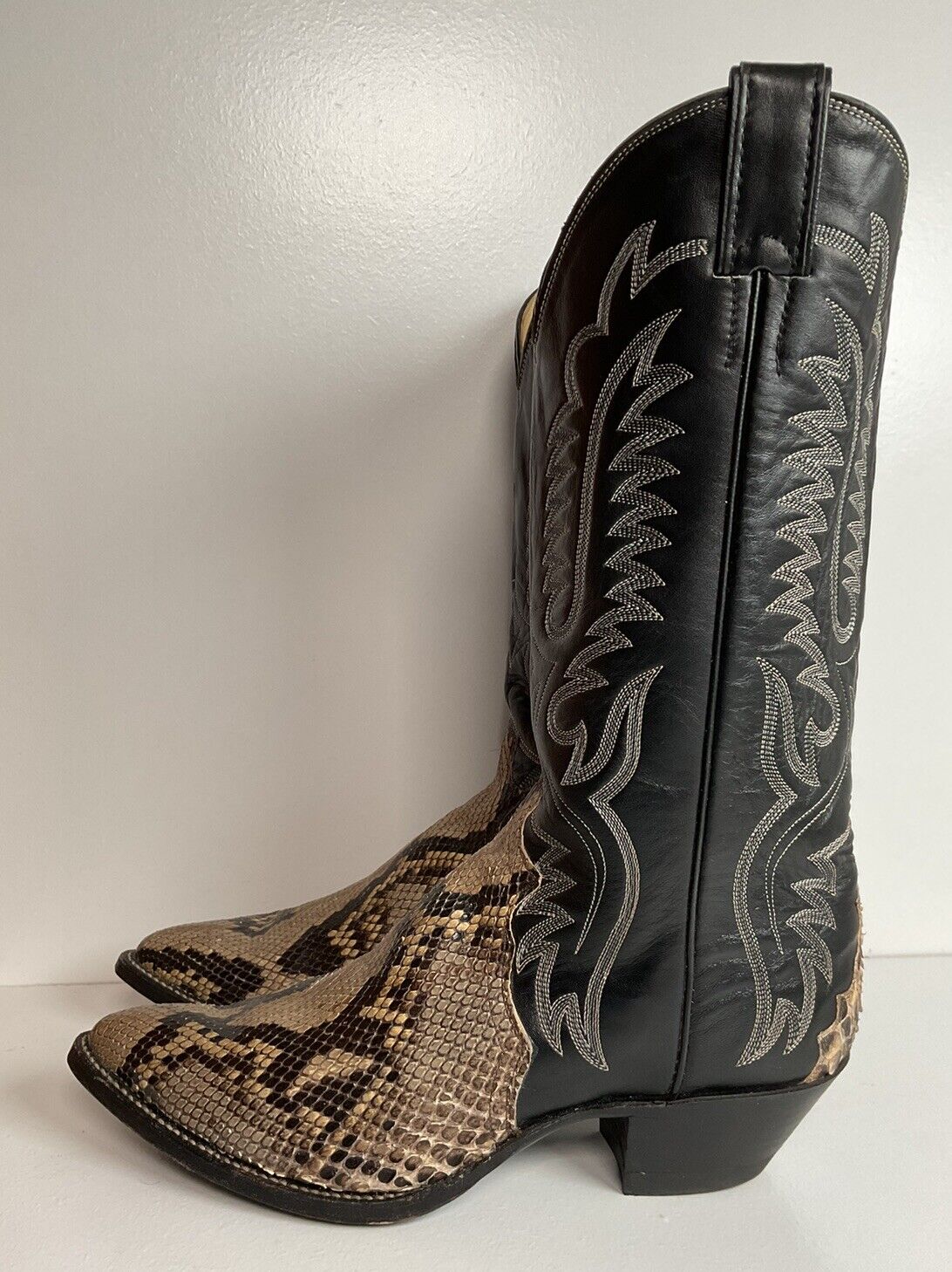 Justin Front Cut Python Snakeskin Cowboy Boots 8.5 D Triad USA Made