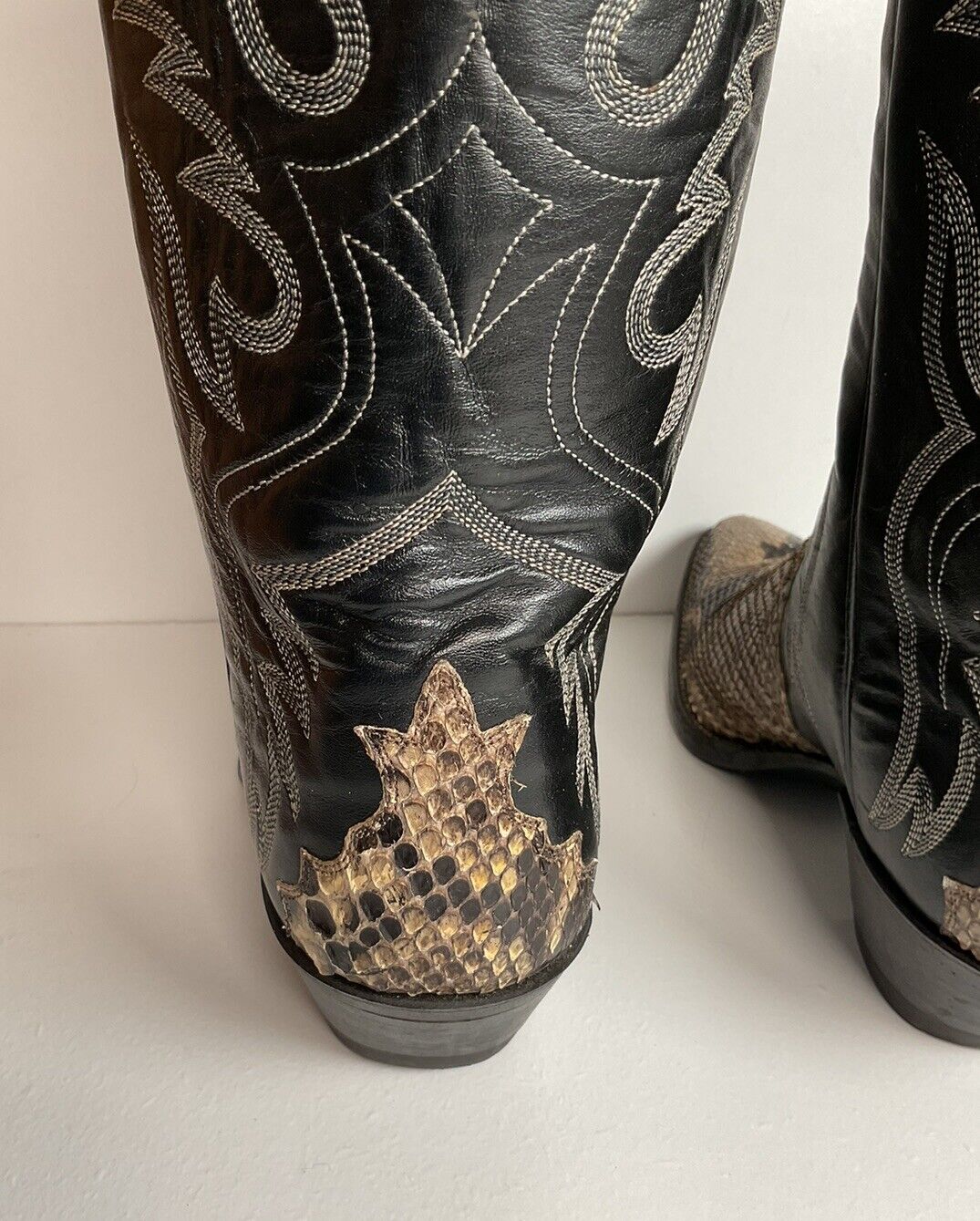 Justin Front Cut Python Snakeskin Cowboy Boots 8.5 D Triad USA Made