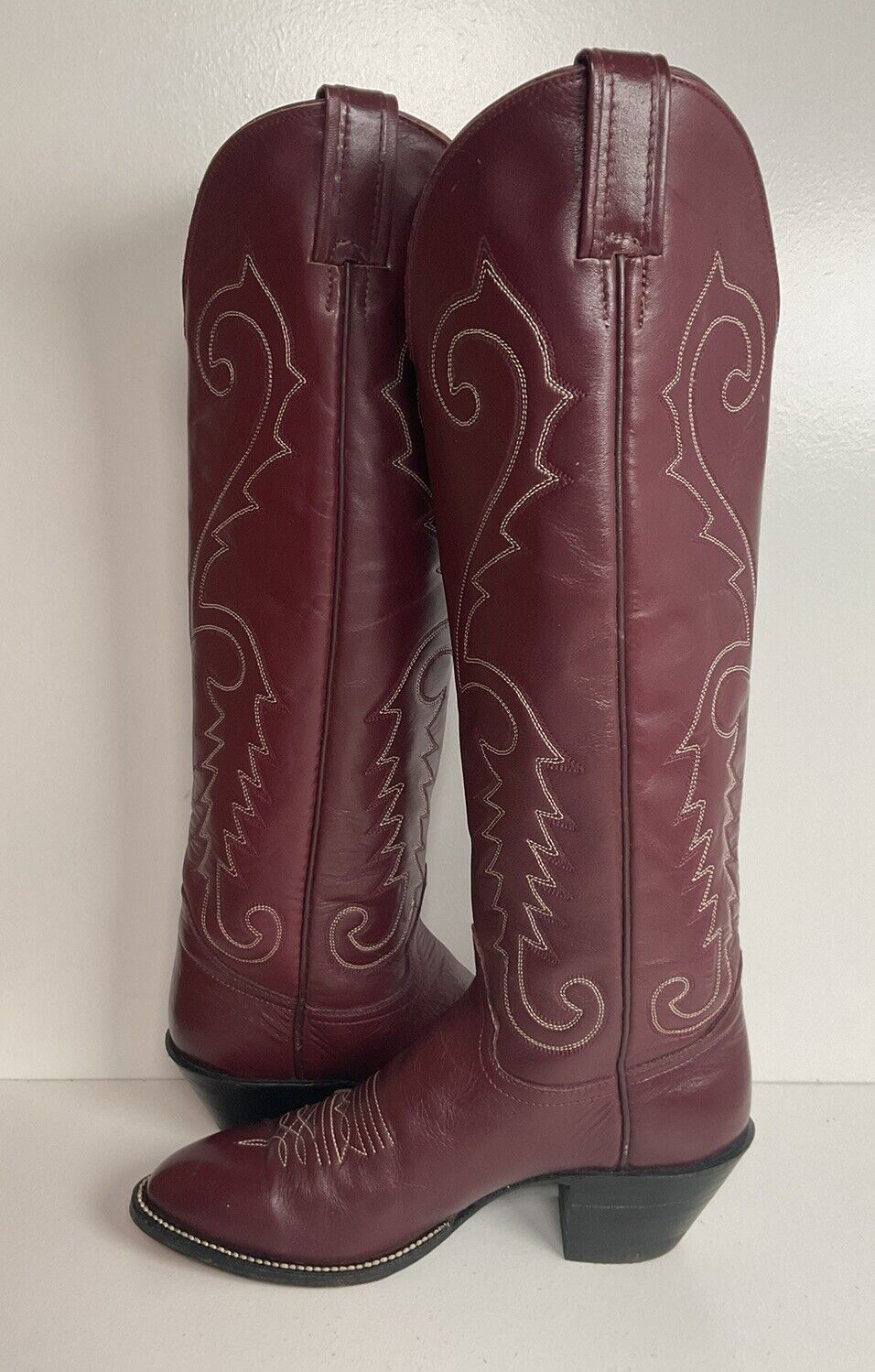 Vintage Hondo 18” Burgundy Cowgirl Boots 6.5 A Stitched