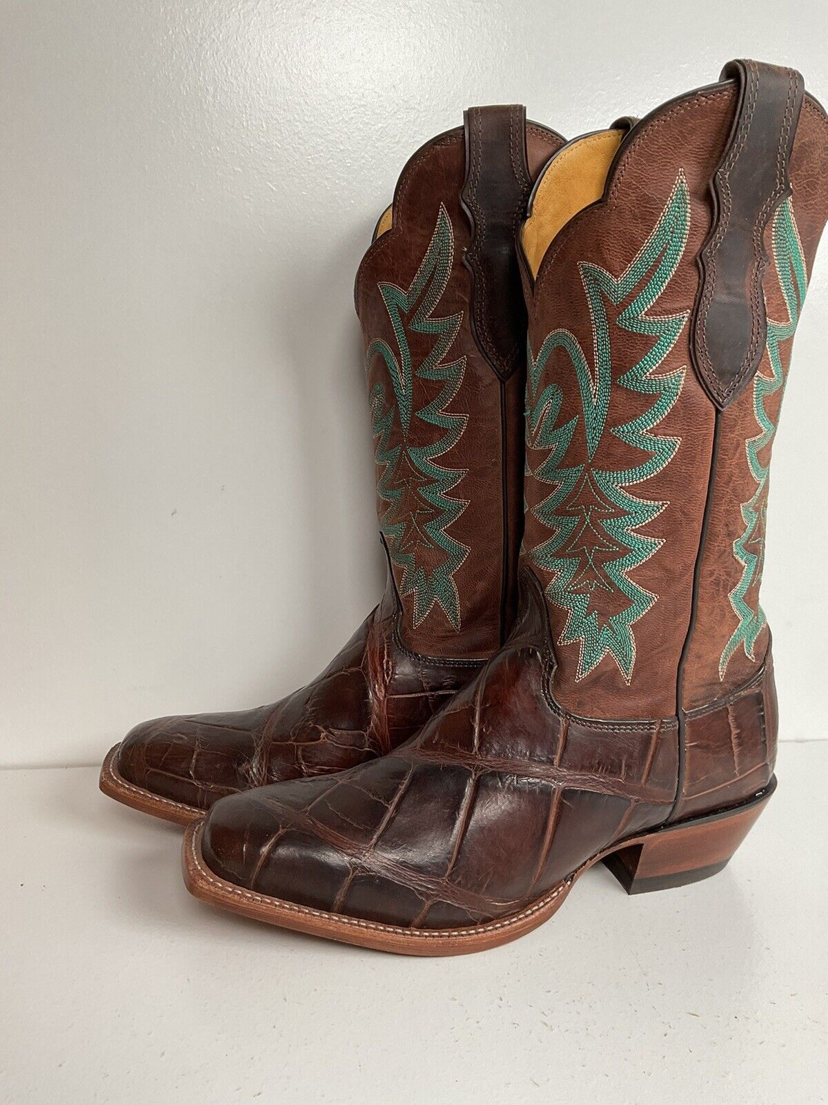 Justin Exotic Alligator Leather Cowgirl Boots 8 C Giant Bias Cut Square Toe