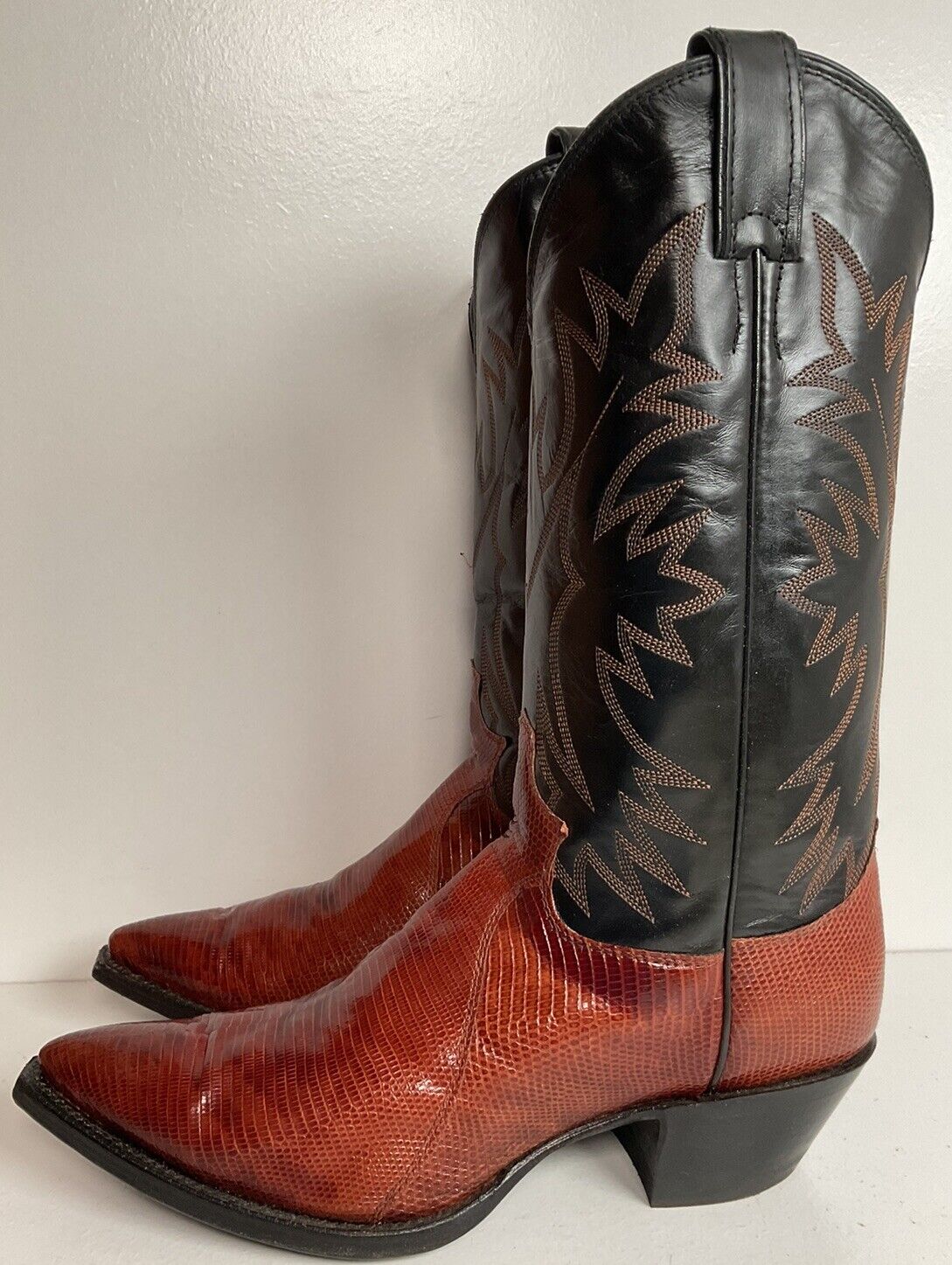 Justin Women’s Snip Toe Lizard Cowgirl Boots 9 B USA Made