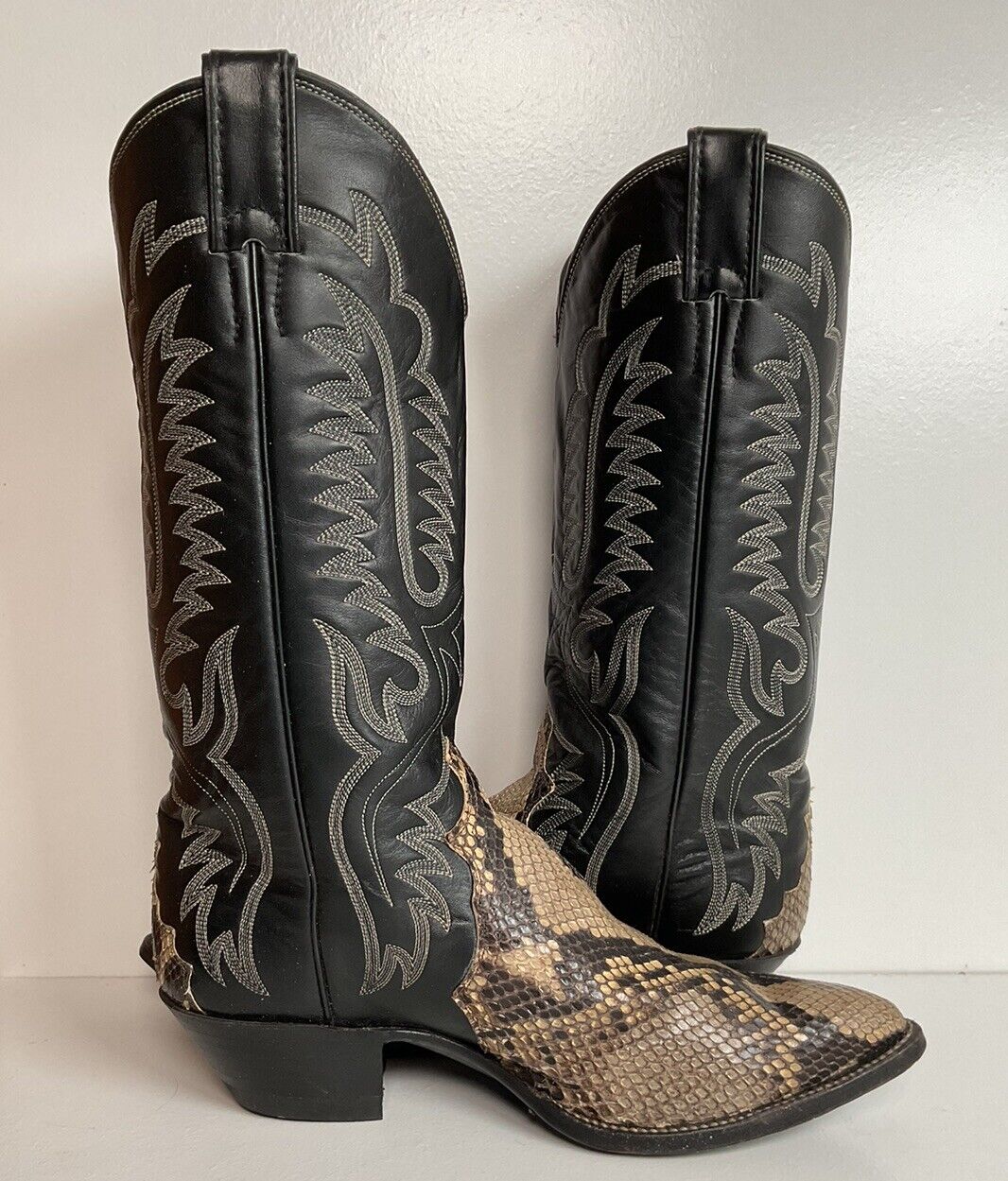 Justin Front Cut Python Snakeskin Cowboy Boots 8.5 D Triad USA Made