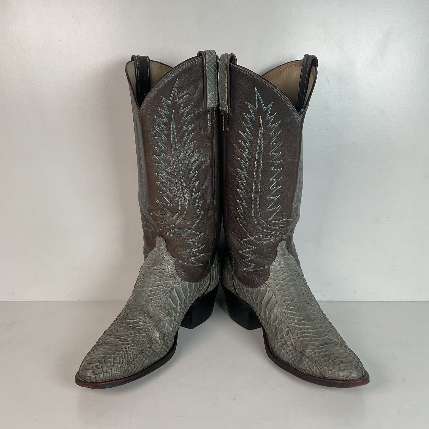 Vintage Dan Post Grey Python Cowgirl Boots 8 C USA Made