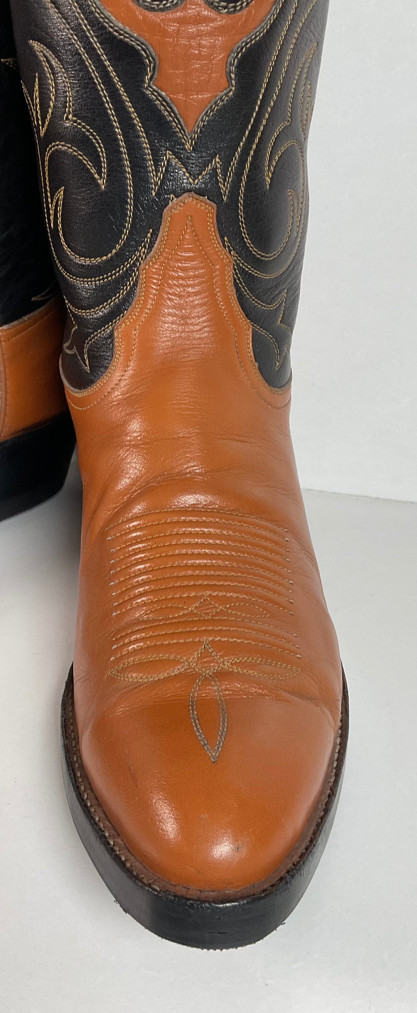 Vintage 60s Tony Lama Longhorn Cowboy Boots Men’s 8.5 | Women’s 10 Gold Label