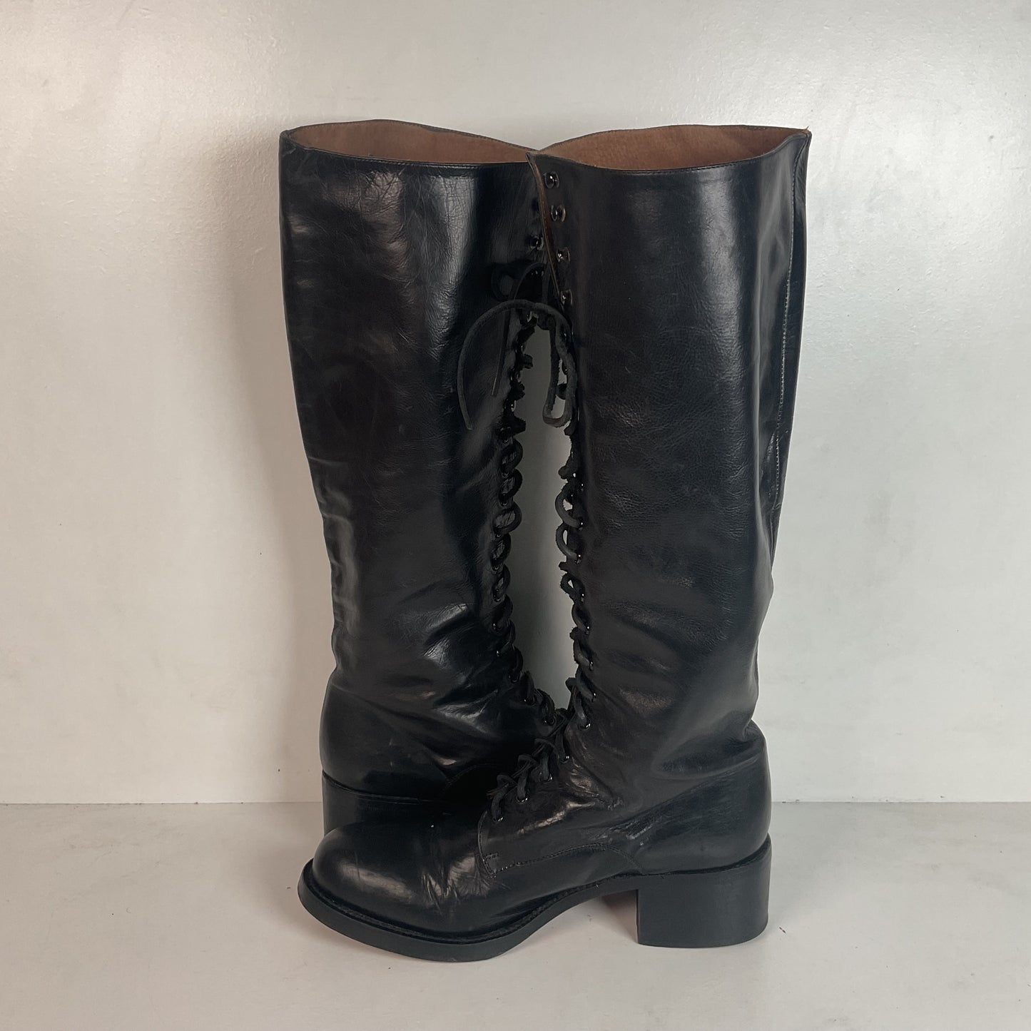 Vintage 1990s Women’s Guess Lace Up Go-Go Boots 7.5 Grunge Punk