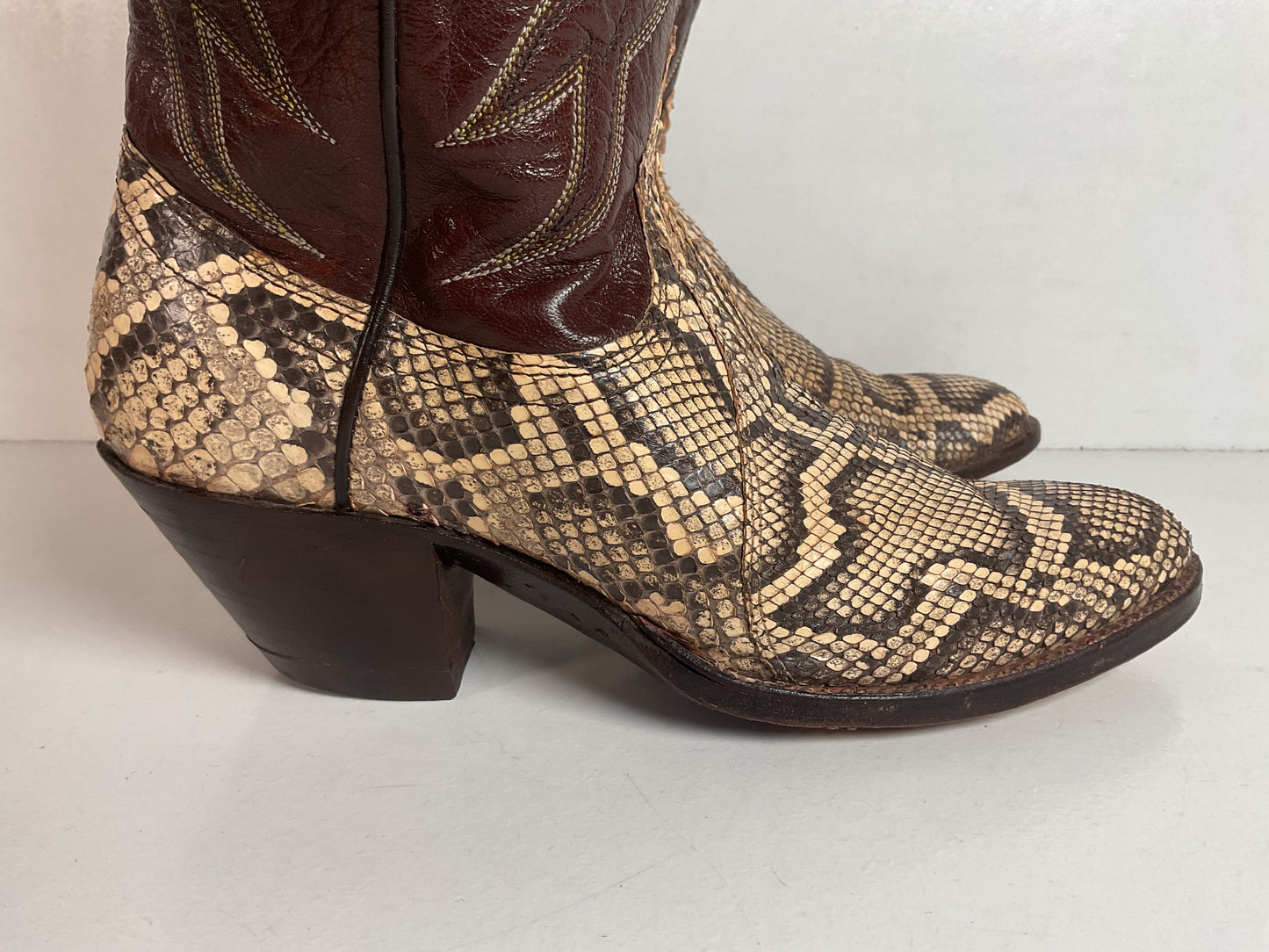 Vintage Dan Post Tall Python Cowgirl Boots 7.5 C USA Made Reticulated