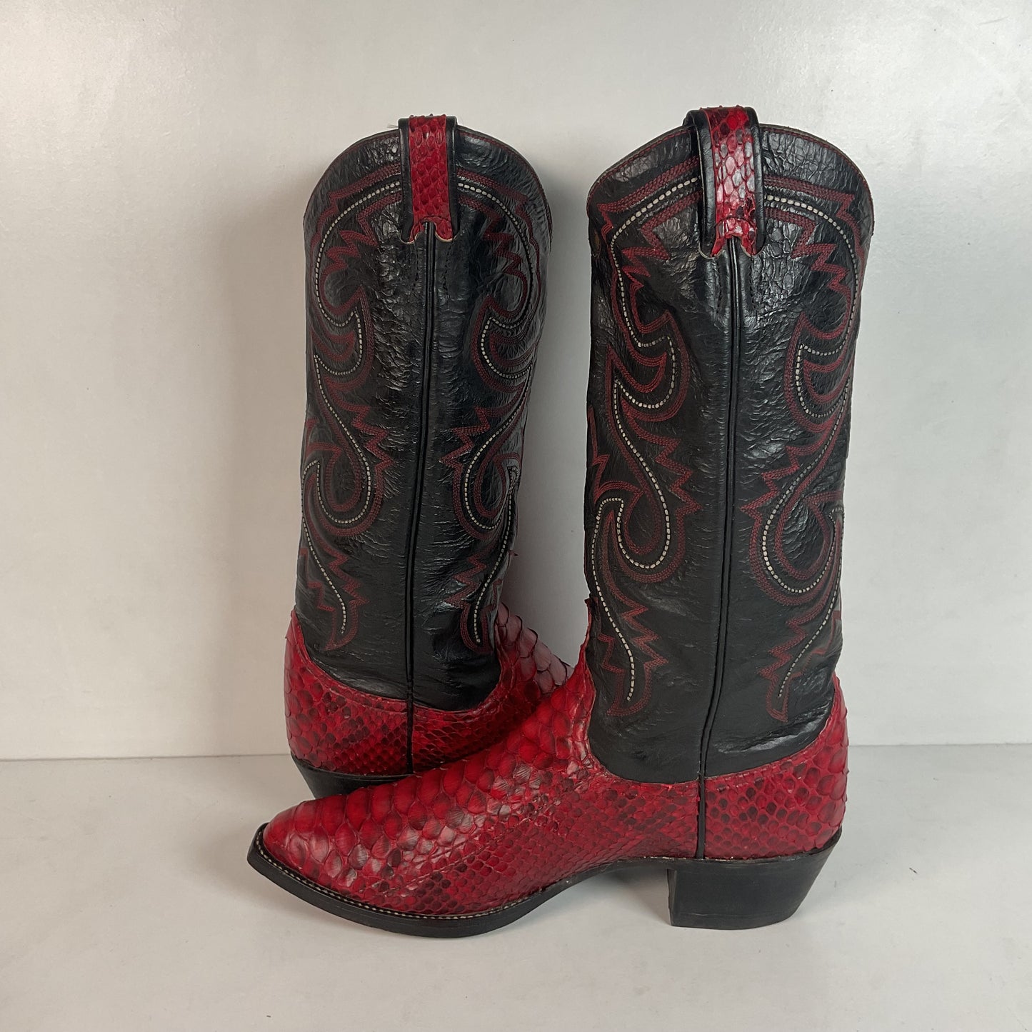Vintage Larry Mahan Cherry Red Python Snakeskin Cowboy Boots 9.5 D Back Cut