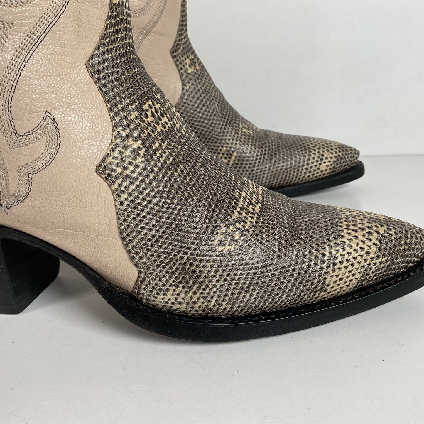 Vintage Ringtail Lizard Cowgirl Boots | USA Made | Custom | 1980s | Women’s 6 B