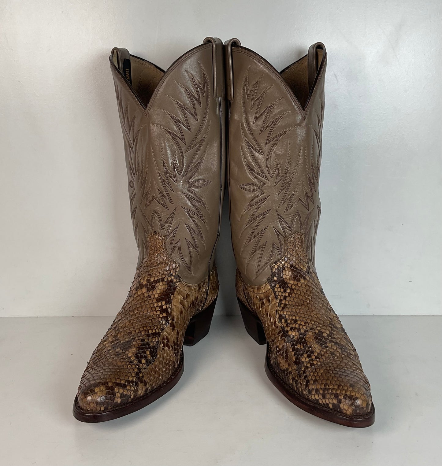 Dan Post Front Cut Python Cowboy Boots 9 D Snakeskin USA Made Recrafted