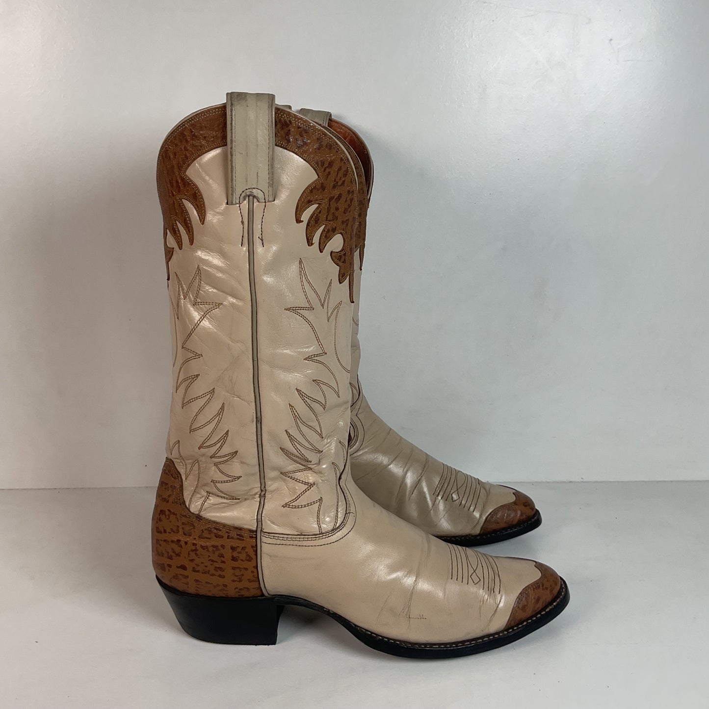 Vintage Justin Wingtip Cowboy Boots 9 D Old Fort Worth Label Recrafted