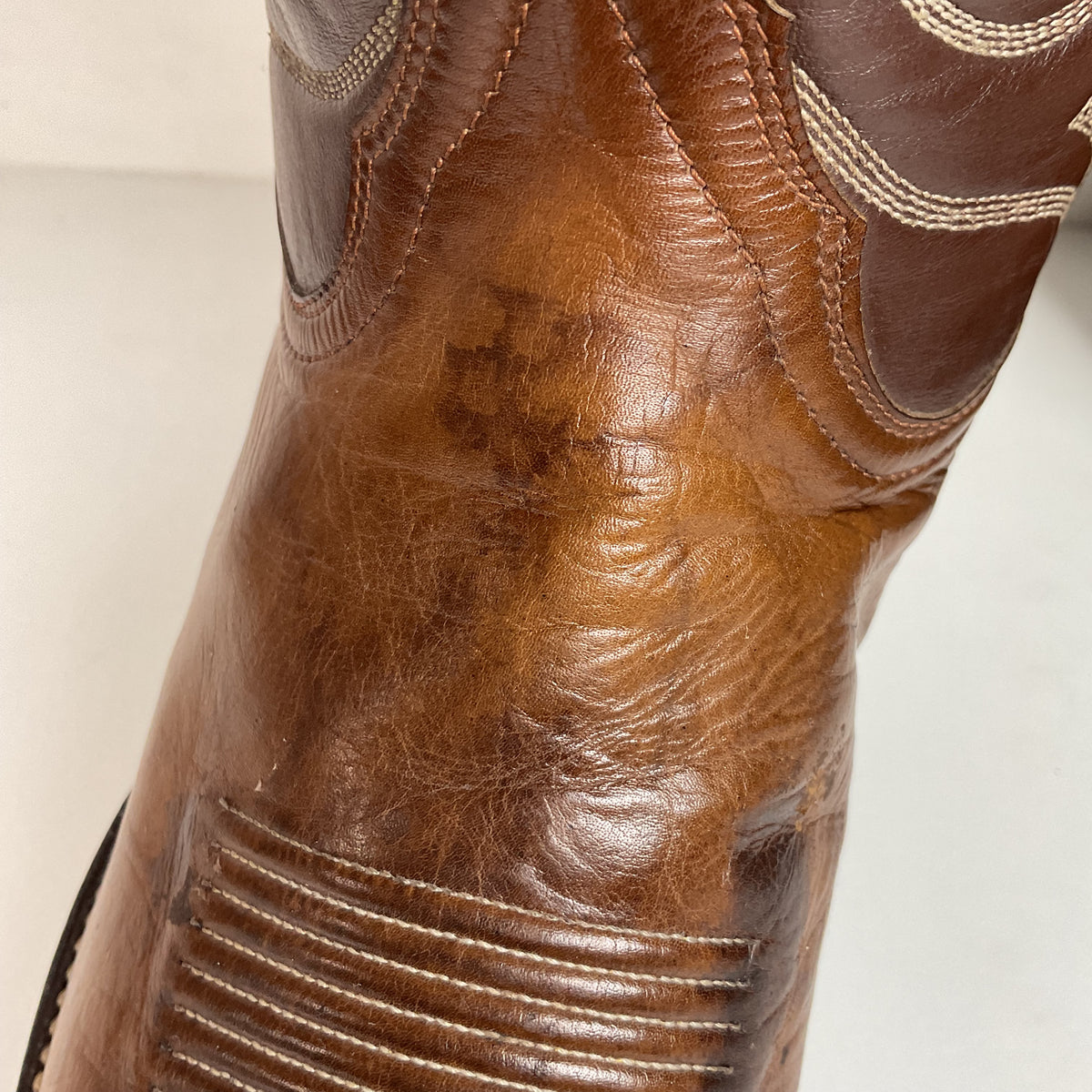 Vintage Tony Lama Lizard Wingtip Cowboy Boots | Gold Label | Men’s 9.5 D