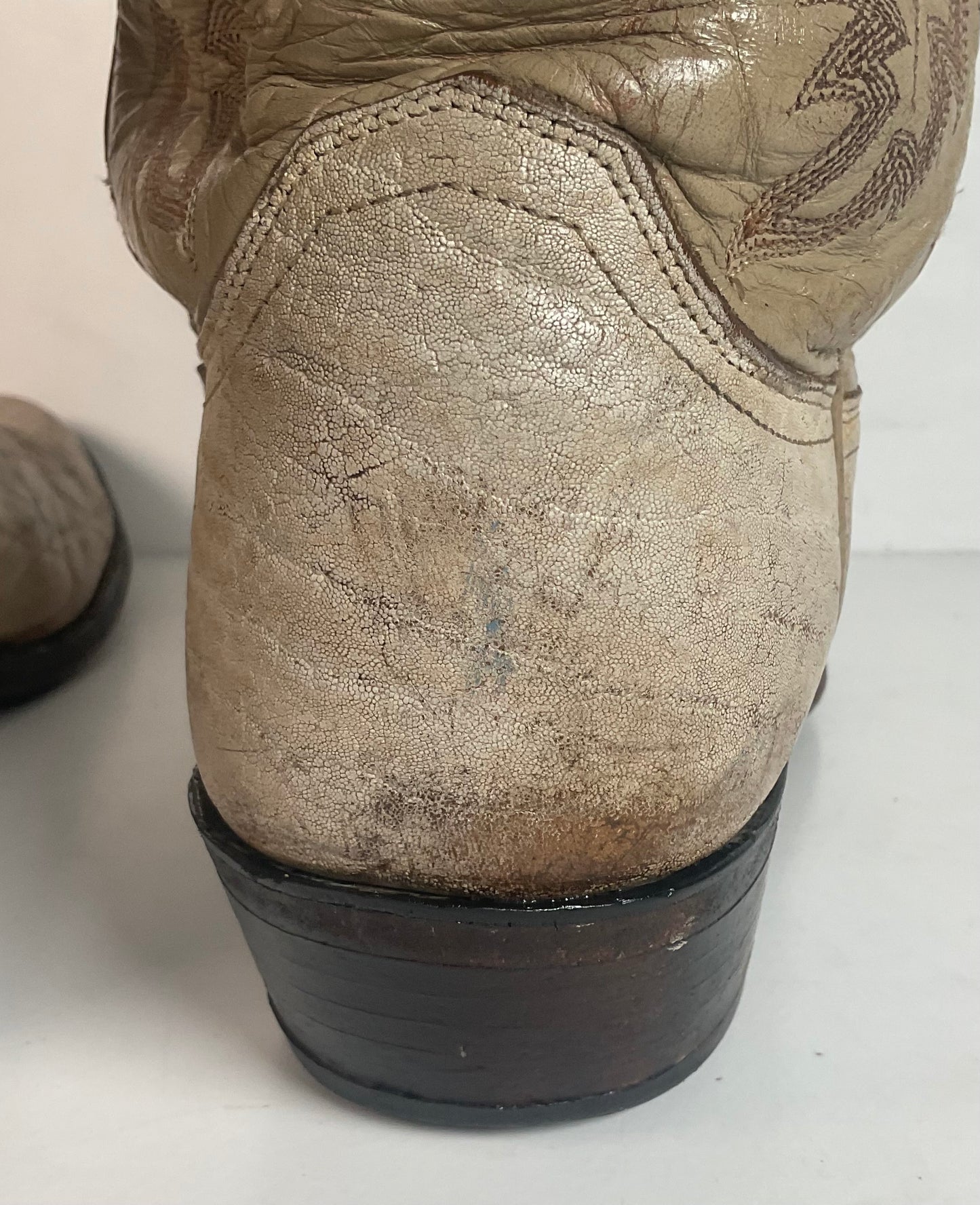 Vintage Justin Exotic Elephant Cowboy Boots 12 AA (Extra Narrow) Distressed