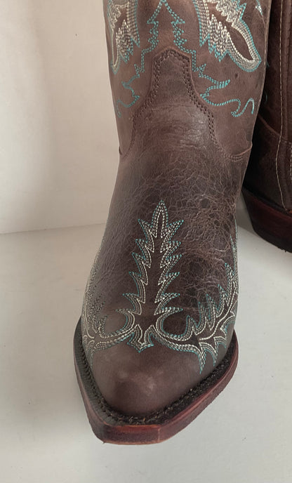 Justin Women’s Bent Rail Cowgirl Boots 9 B Distressed Chocolate Puma
