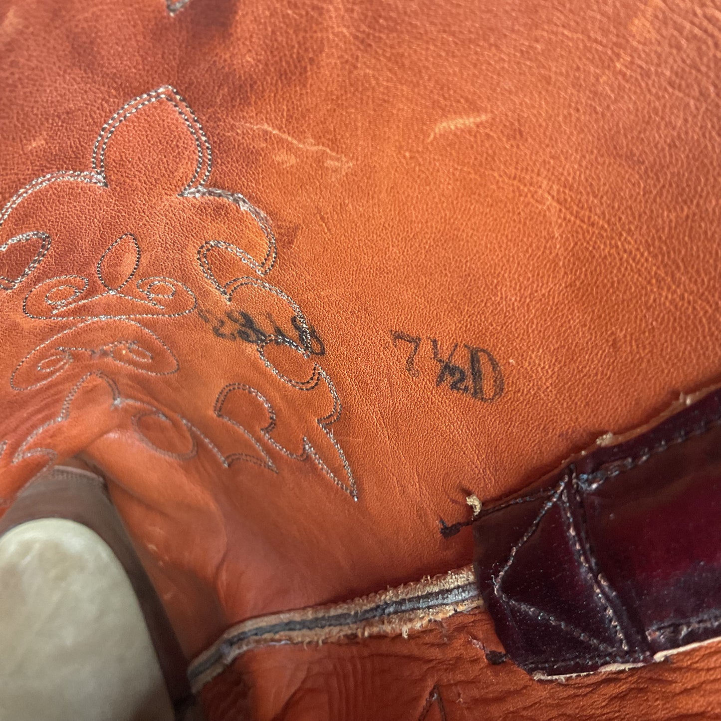 Lucchese San Antonio Black Cherry Ostrich Cowboy Boots Men’s 7.5 | Women’s 8.5