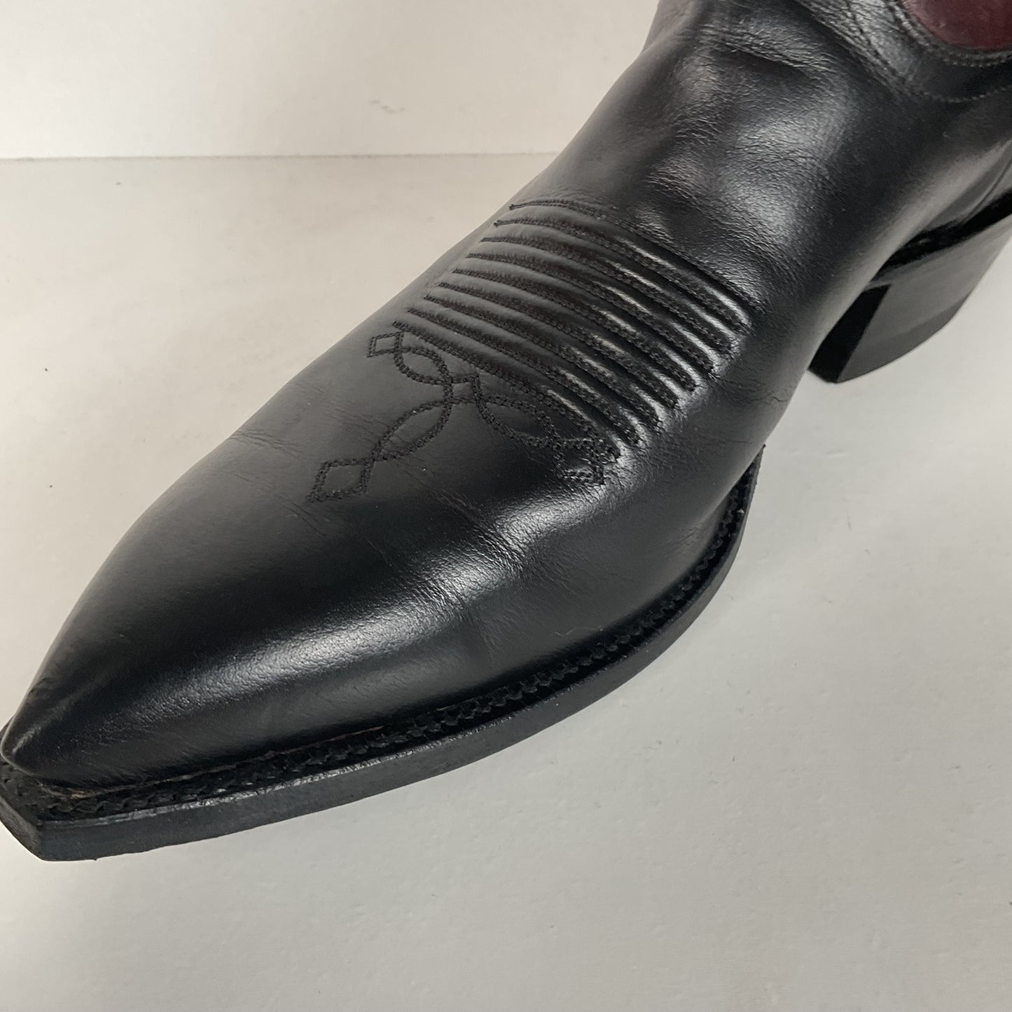 Vintage Justin Buffalo Calf Cowboy Boots | USA Made | Black Cherry | Men’s 10 D