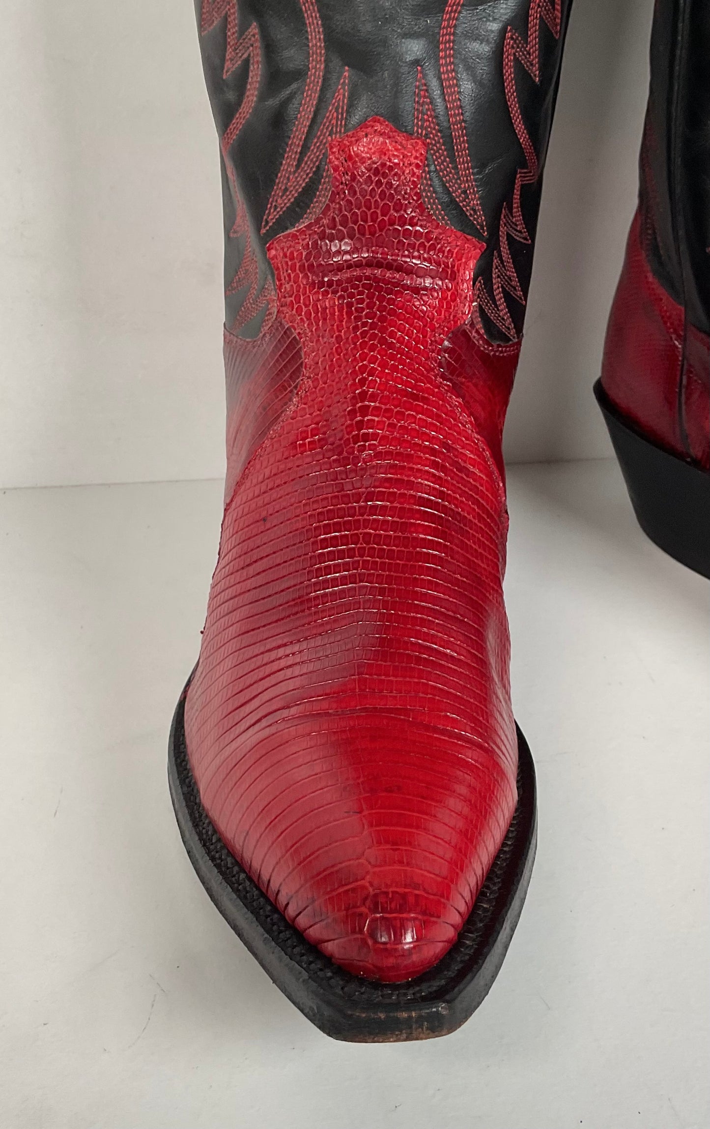 Vintage Justin Teju Lizard Cowgirl Boots | USA Made | Ruby Red | Women’s 7.5 B
