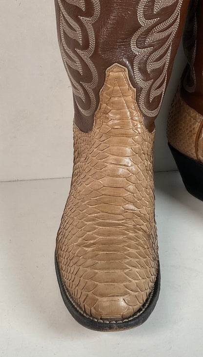 Tony Lama Snakeskin Cowboy Boots | Gold Label | Men’s 7.5 C | Women’s 8.5