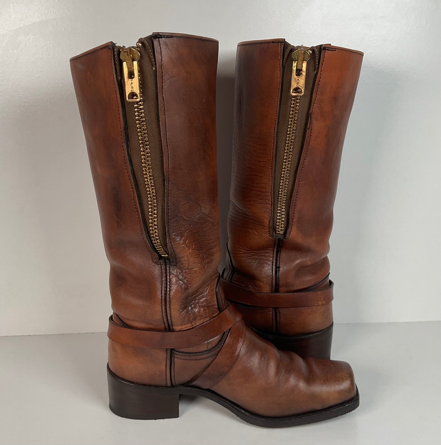 Vintage Frye Black Label | Harness Tanker Boots | Women’s 8 B