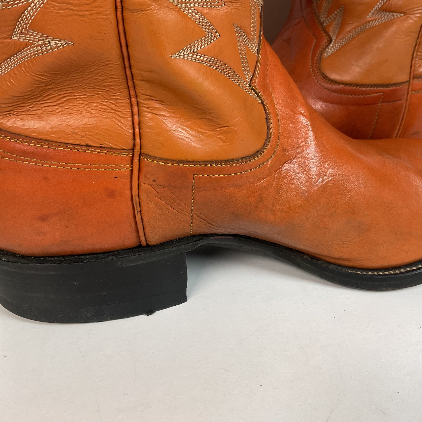 1960s Cowtown Handmade Cowboy Boots 13 D Pumpkin Orange Lizard Wingtip