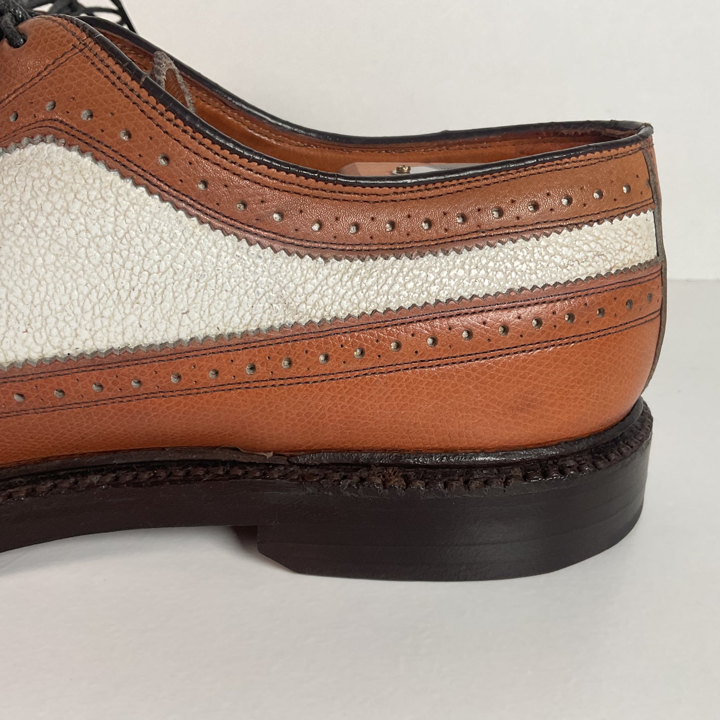 Vintage Johnston Murphy Spectator Shoes | Aristocraft | 1950s-1960s | 10 C