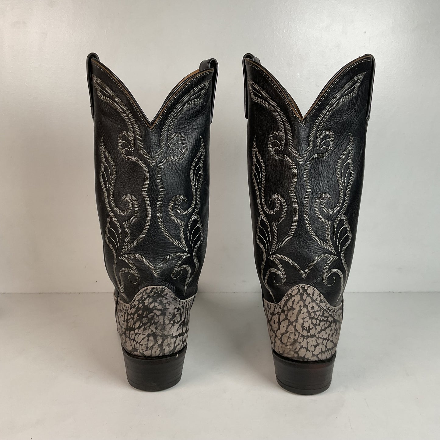 Vintage Dan Post Wildebeest Cowboy Boots 10 D USA Made Exotic