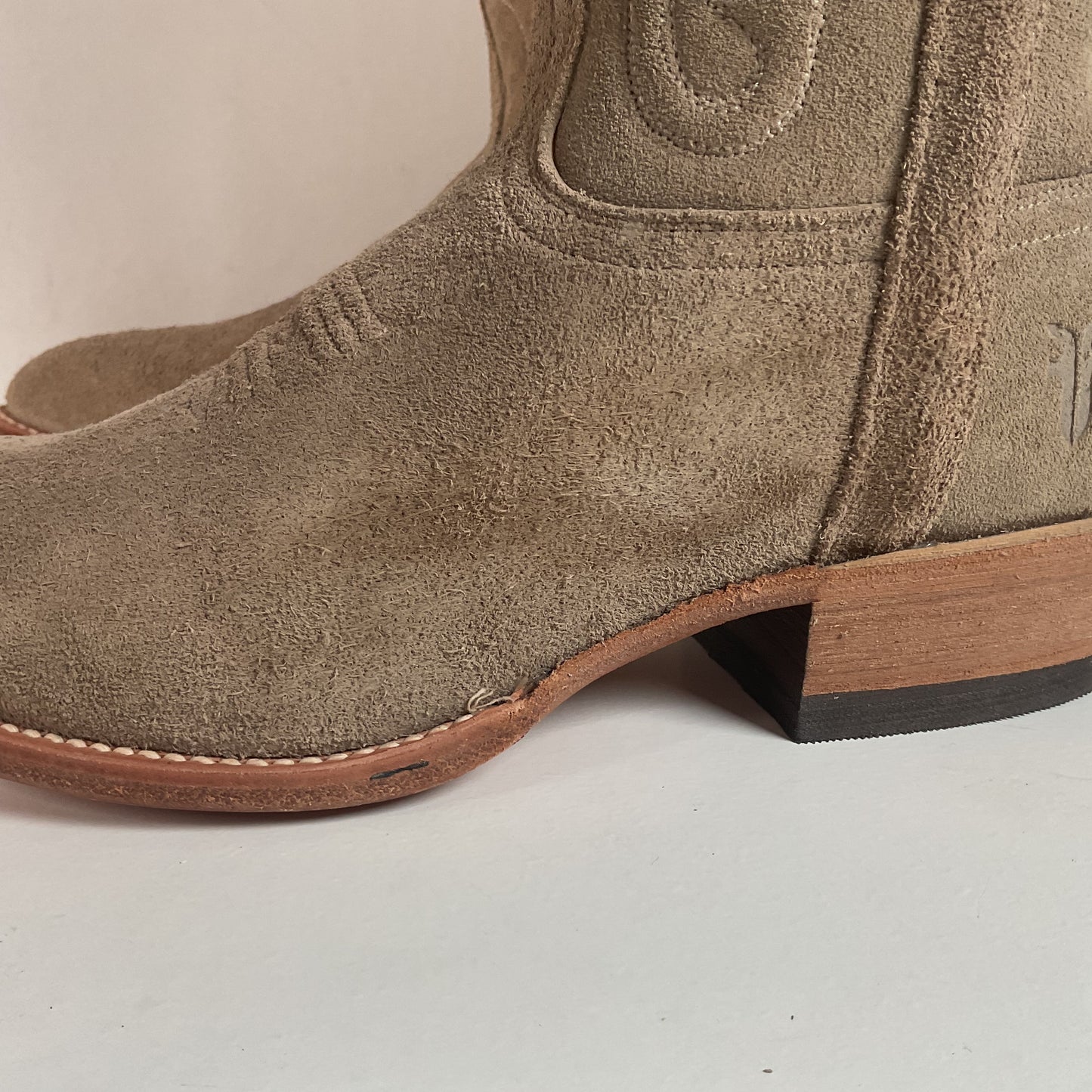 Frye Bruce Suede Cowboy Boots | Rough Out | Women’s 10