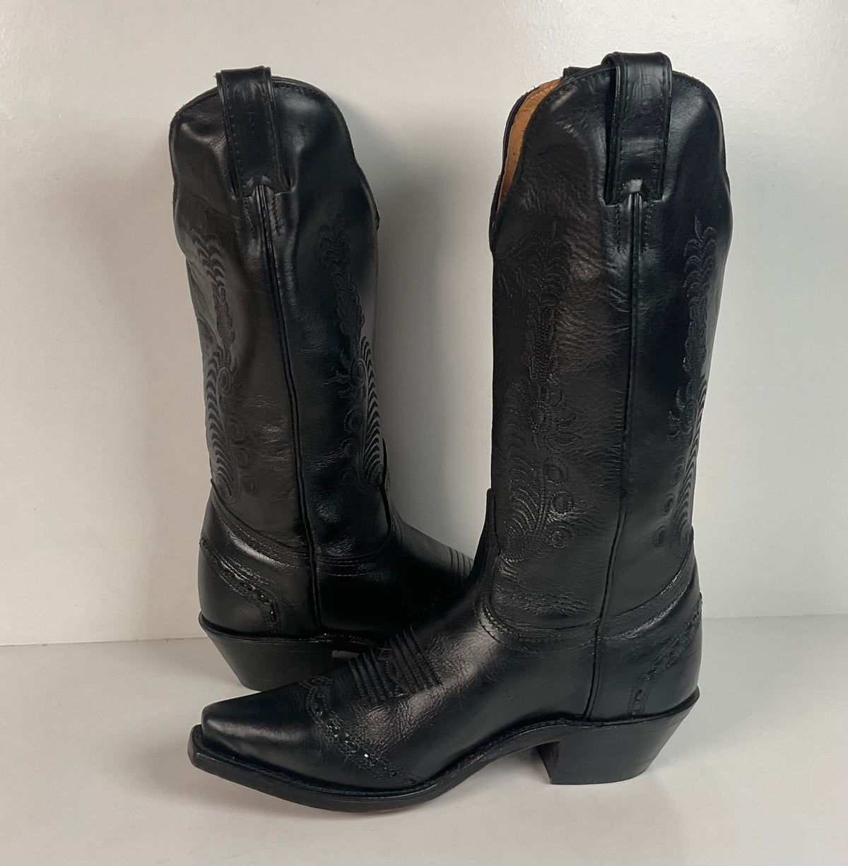 Boulet Cowgirl Boots | Black Torino Calf | Wingtip Triad | Women’s 6 C