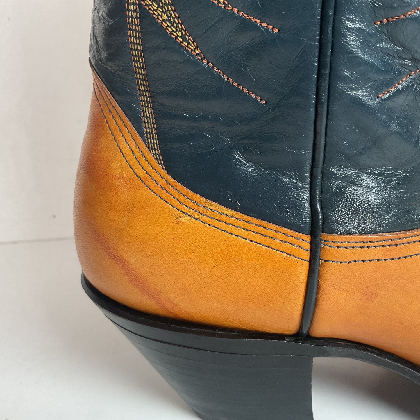 Vintage Nocona Butterscotch Cowgirl Boots 7 B USA Made