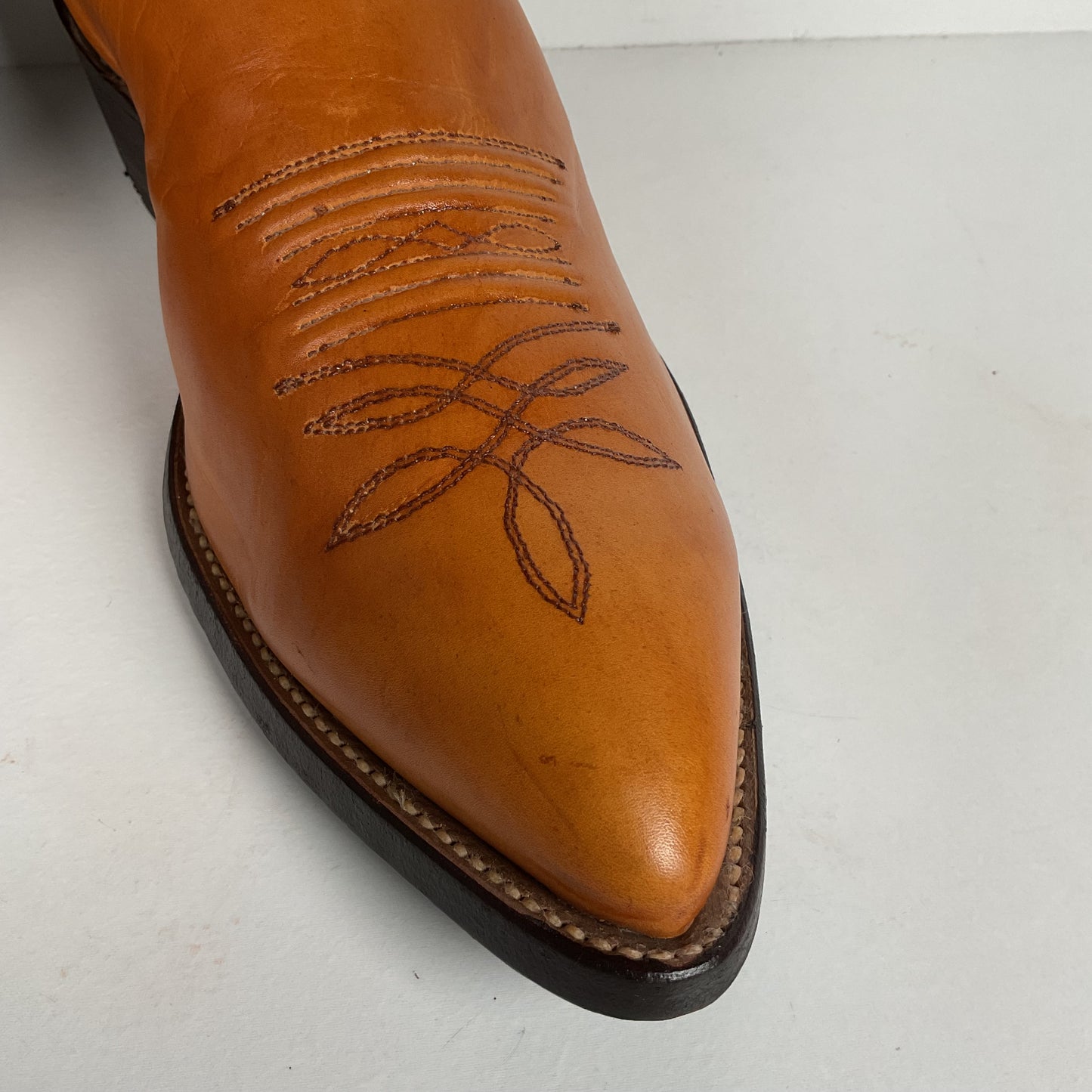 Vintage Justin Calfskin Cowboy Boots | Butterscotch | USA Made | Men’s 10.5 D