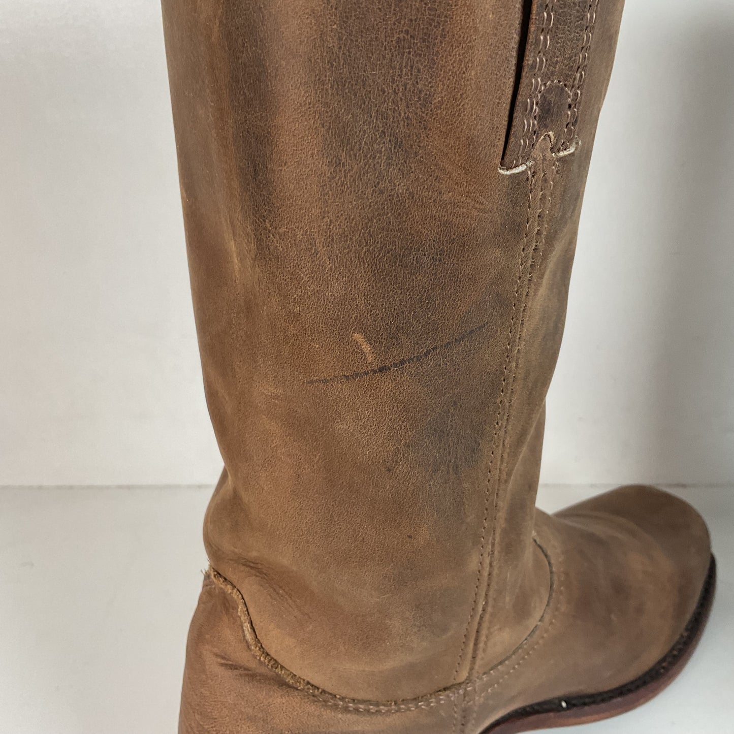 Frye Men’s Cavalry Square Toe Pull On Boots 10 M Distressed Style Recrafted