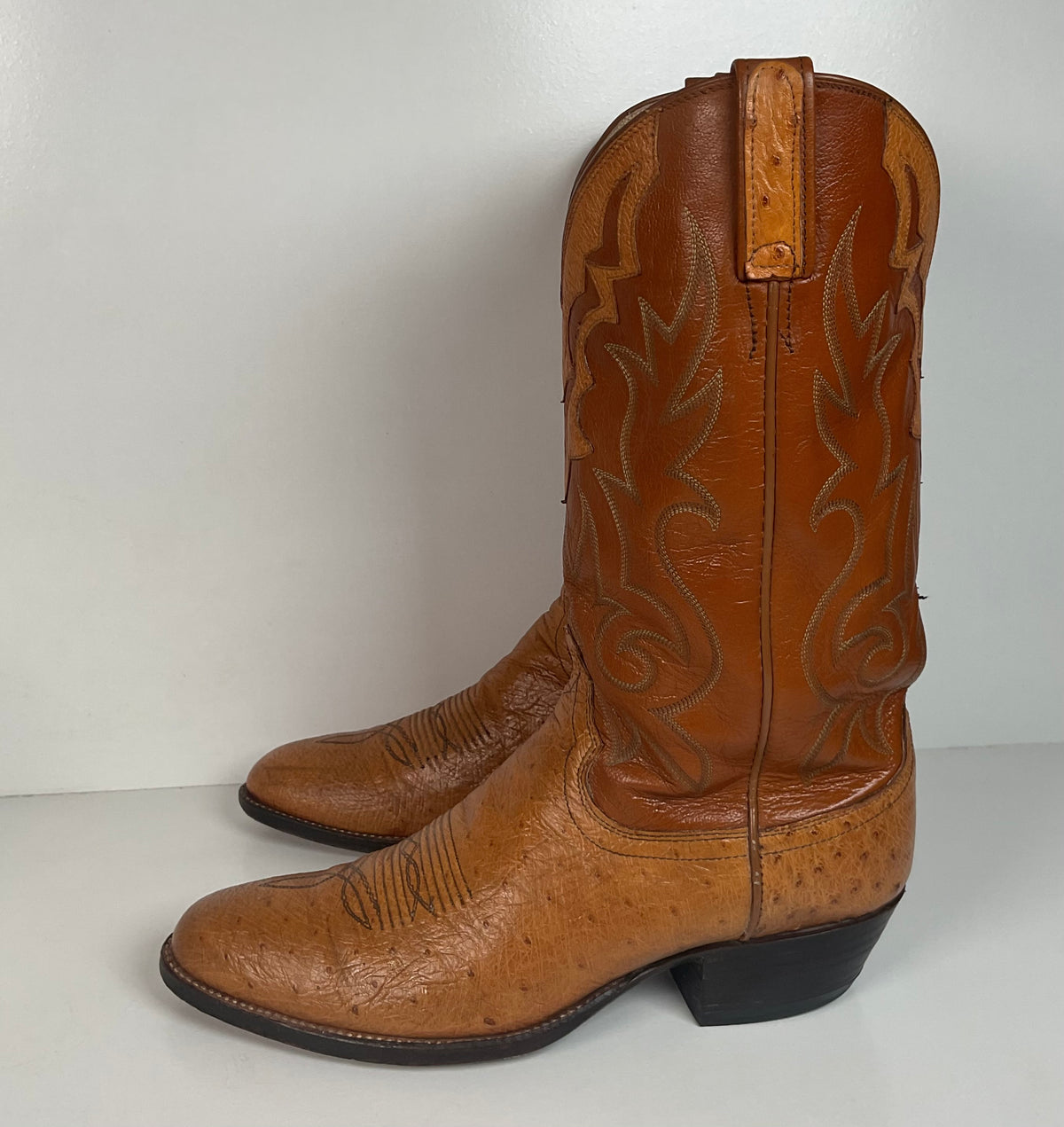 Vintage Dan Post Smooth Ostrich Cowboy Boots | Exotic | Tooled Overlay | 10.5 D