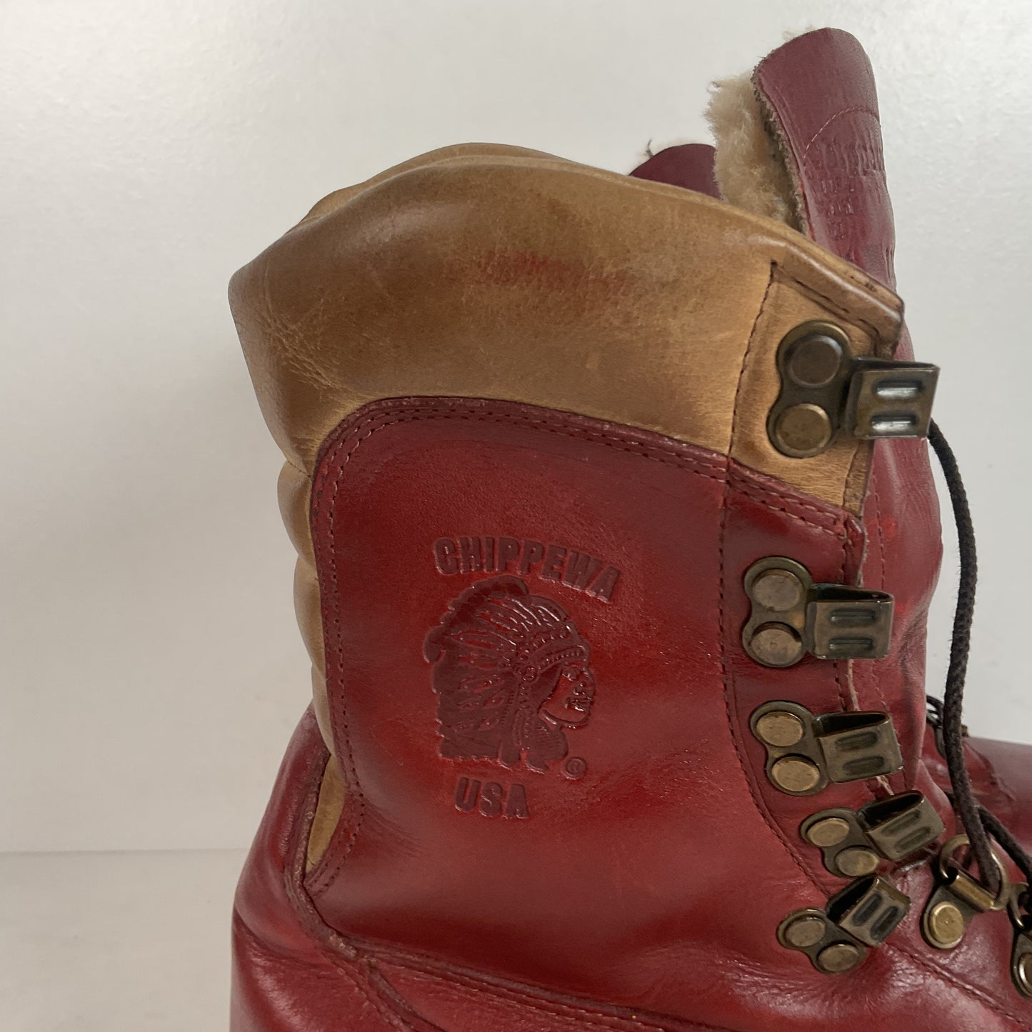 Chippewa Kush N’ Kollar Mountaineering Boots | Shearling | 6.5 E | Women’s 7.5